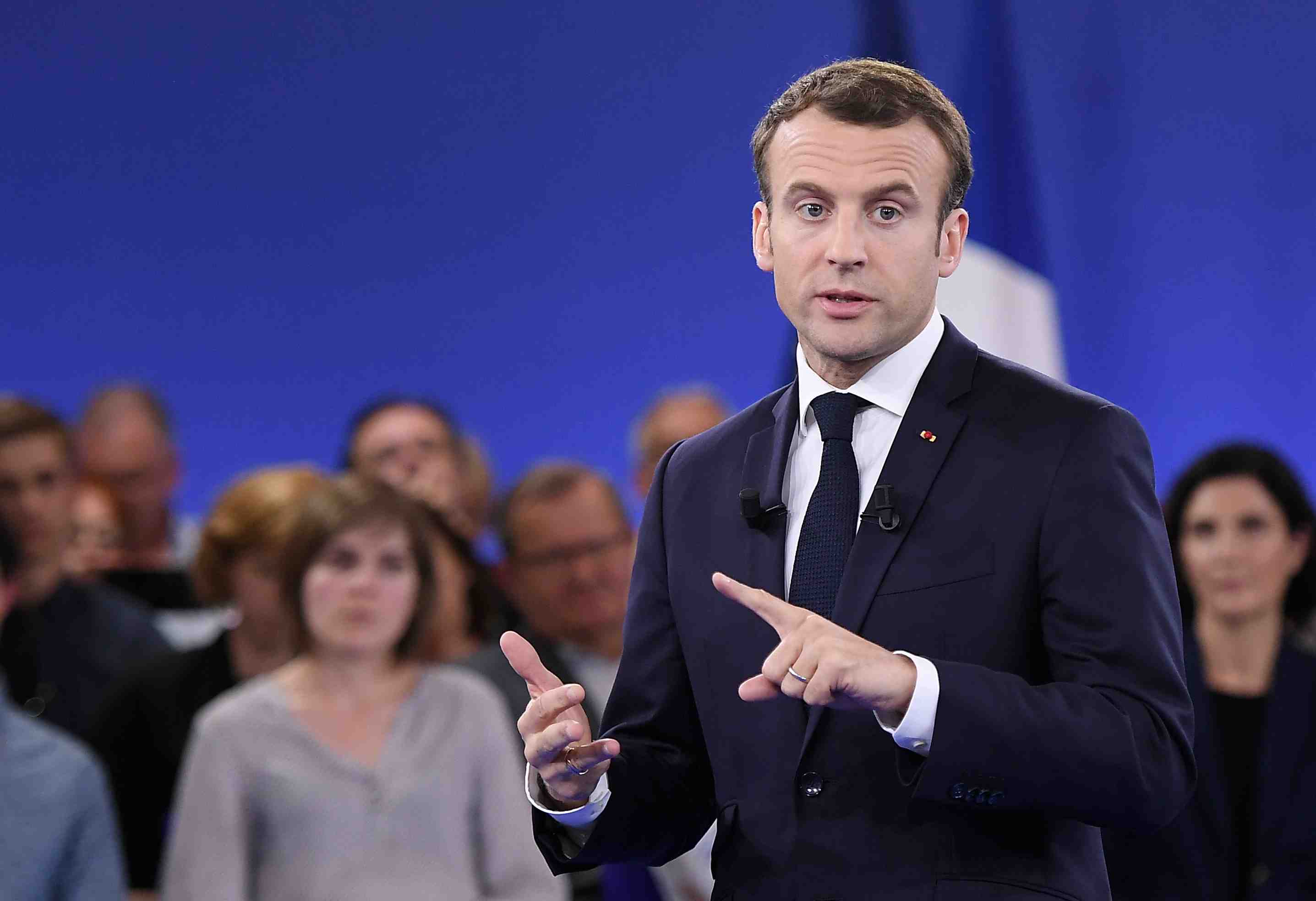 Ue: macron veut des regles modulables pour les banques et assurances
