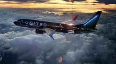 A l'occasion d'un partenariat avec Lucasfilm, un B737-800 a été repeint aux couleurs de Star Wars