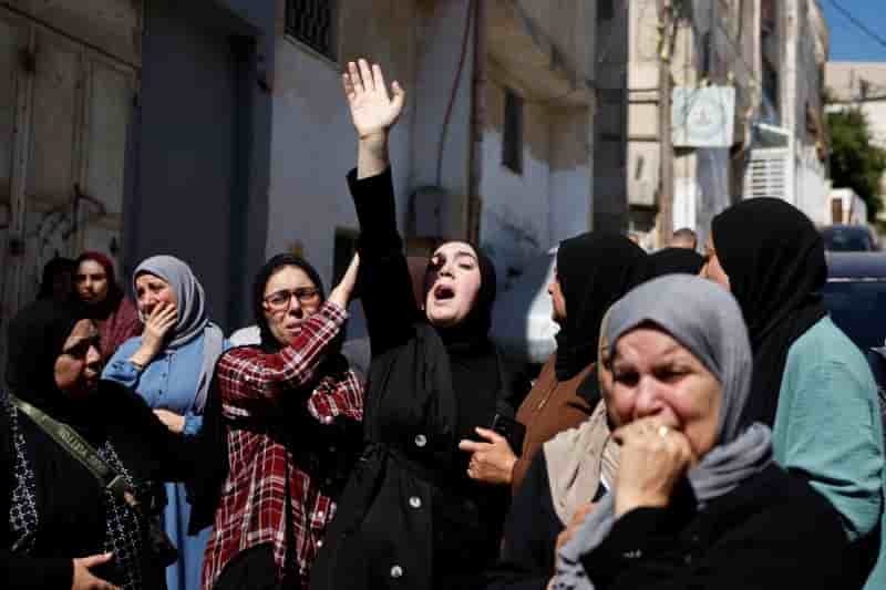 Funerailles d'un palestinien tue par les forces israeliennes dans le camp de refugies d'al-amari, pres de ramallah