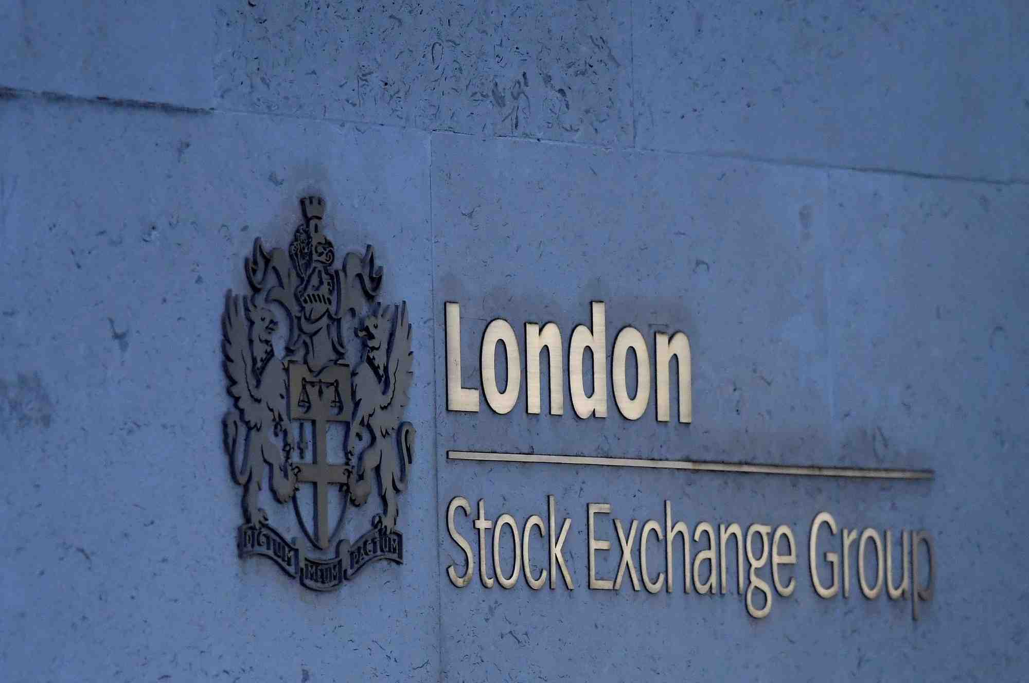Les bourses europeennes ouvrent en hausse
