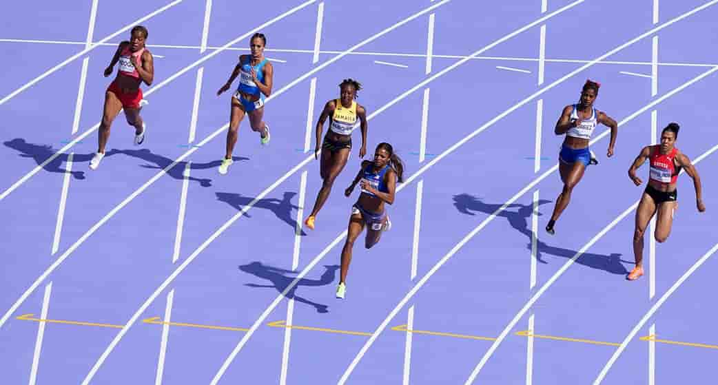 Gabrielle Thomas, en série du 200 mètres, le 4 août à Saint-Denis.