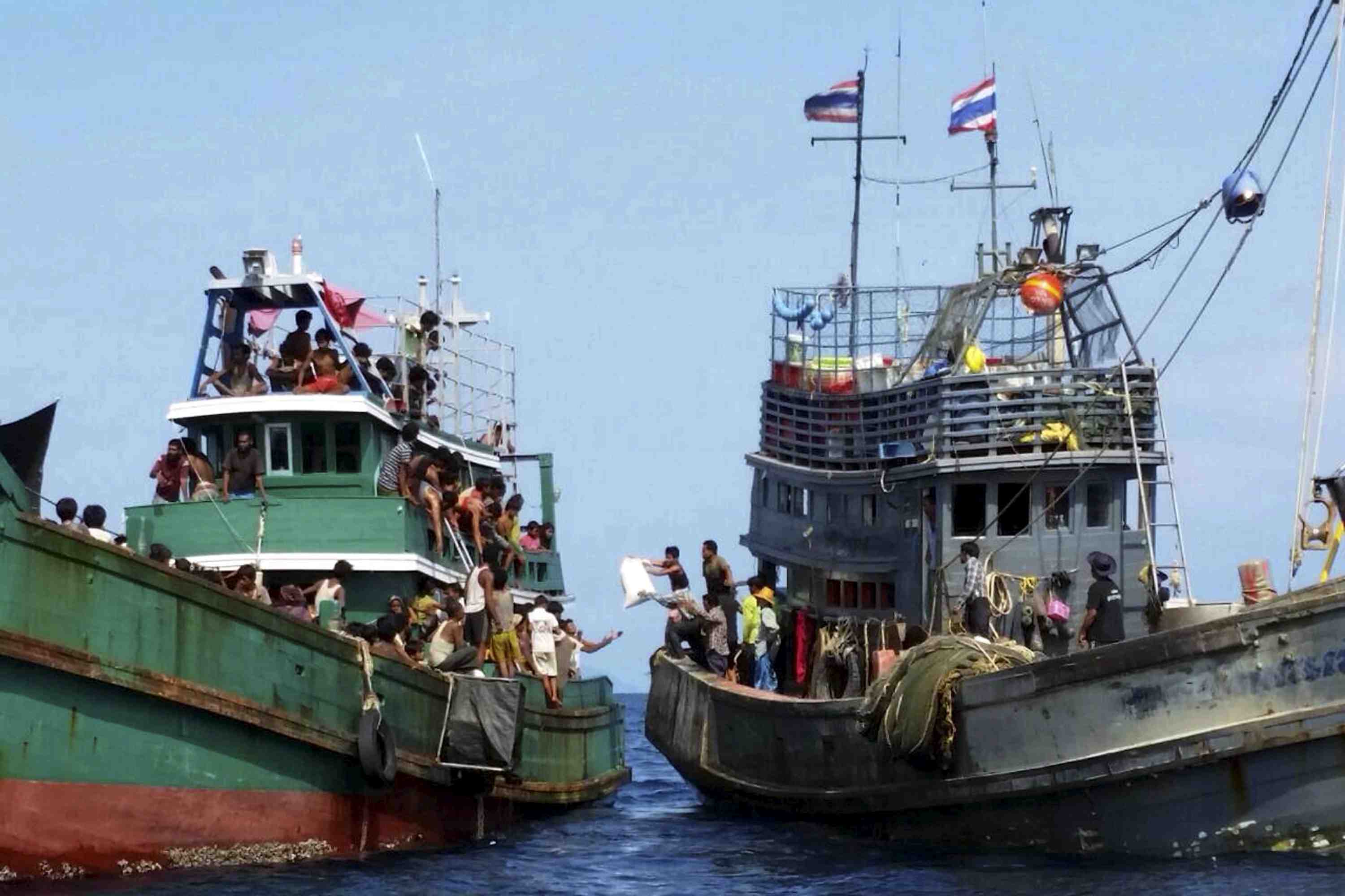 Des migrants refoules de thailande et d'indonesie