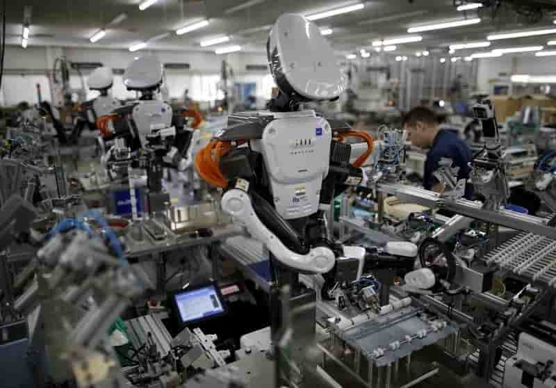 L'activite manufacturiere japonaise atteint un pic de neuf mois