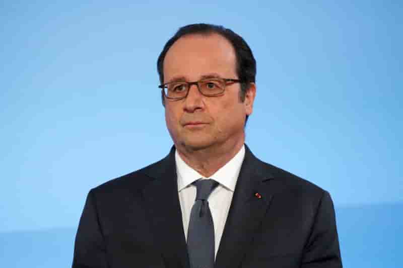 Hollande appelle au respect apres de nouveaux incidents en banlieue
