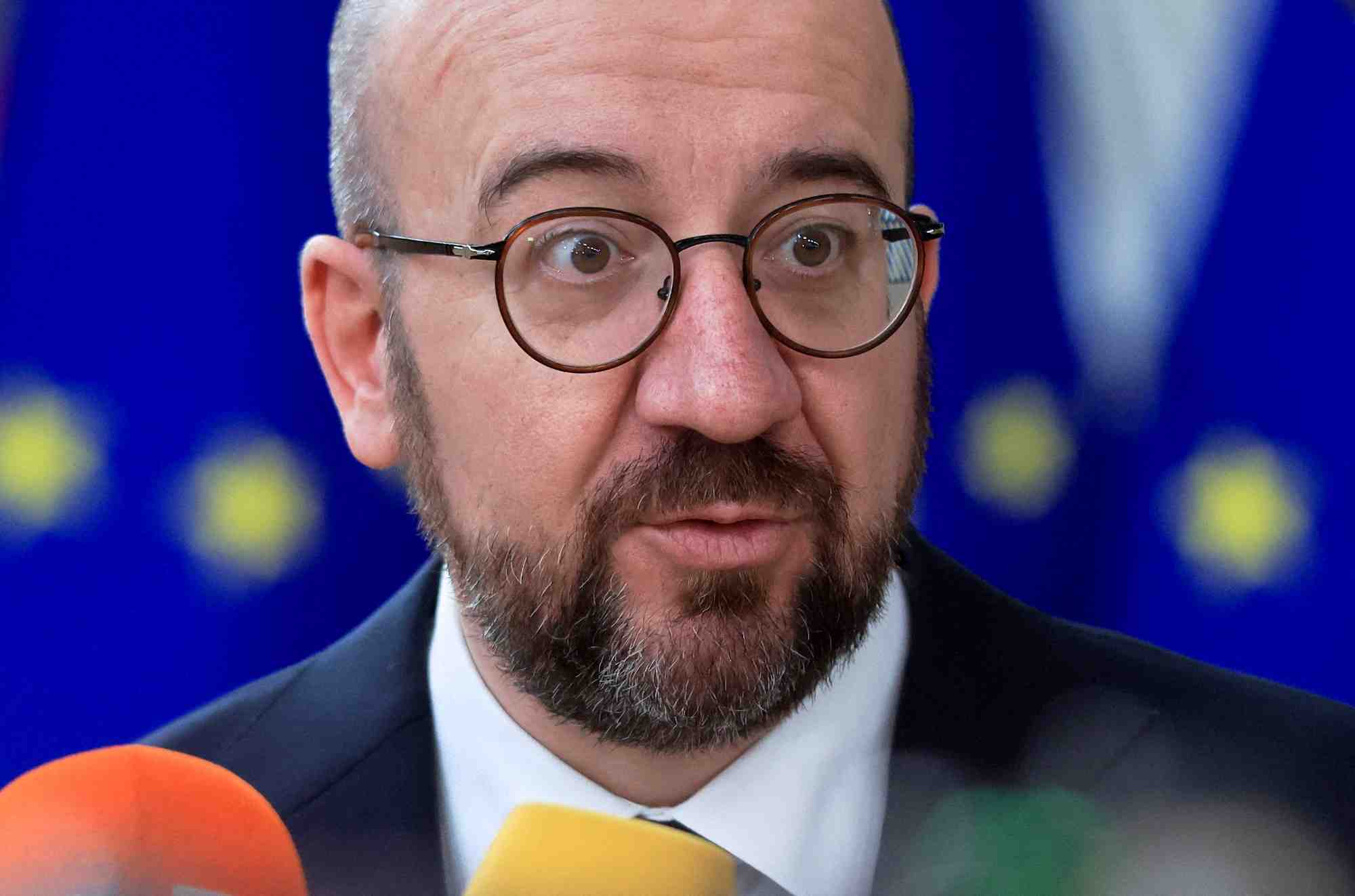 Michel encourage poutine a discuter directement avec zelensky
