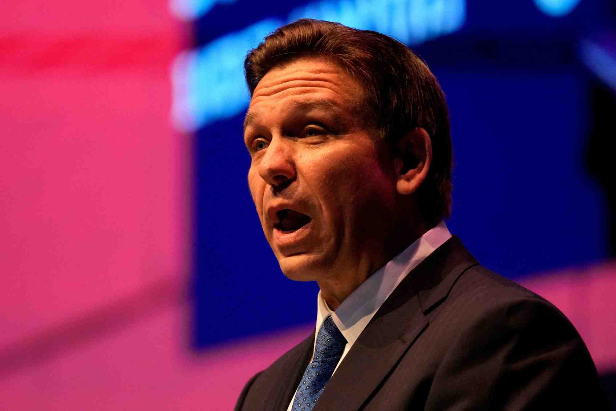 Photo d'archives du gouverneur de floride ron desantis