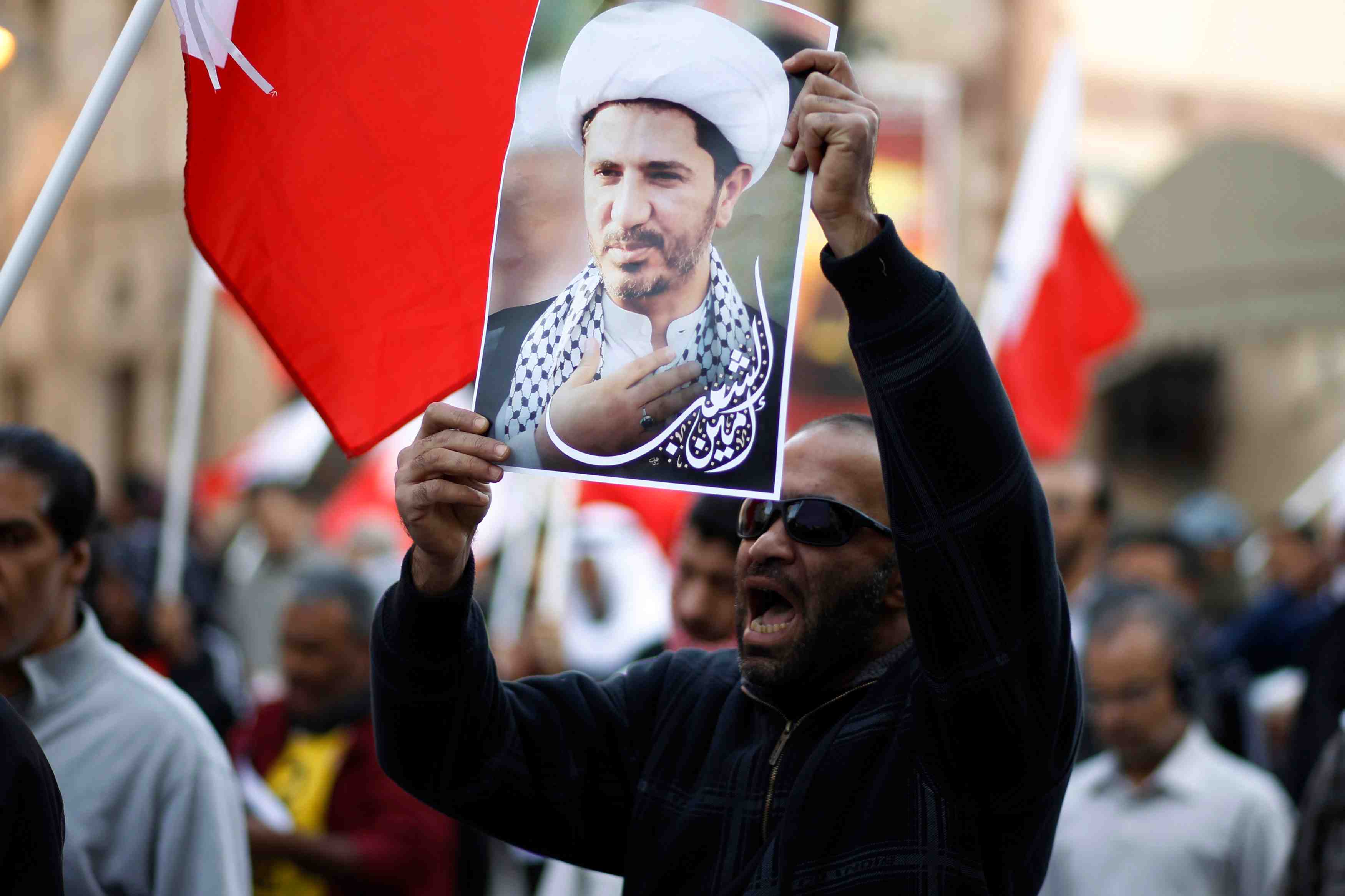 Le chef de file de l'opposition face a la justice a bahrein