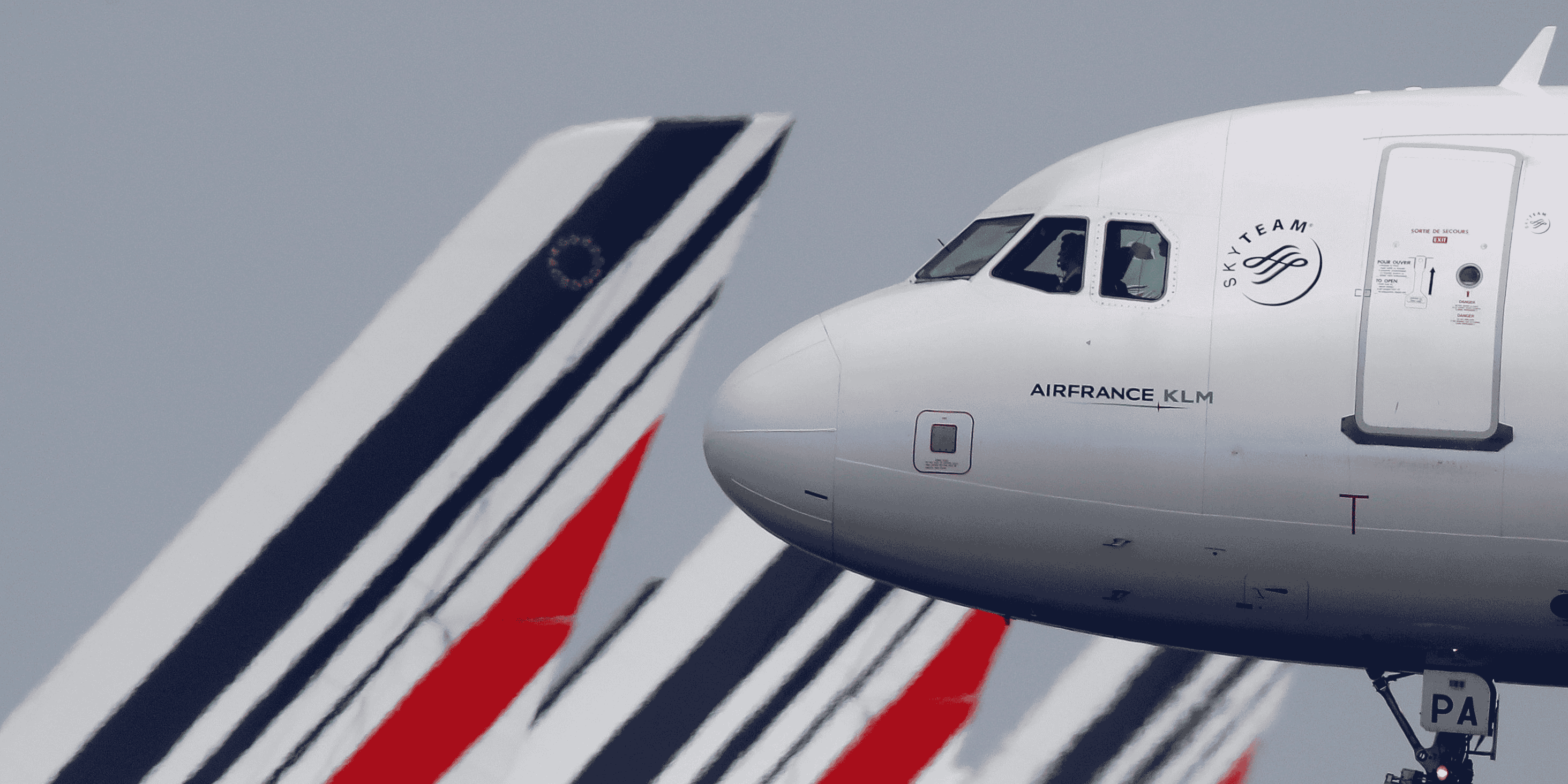 Air france: un nouveau pdg avant tout rapprochement, dit borne