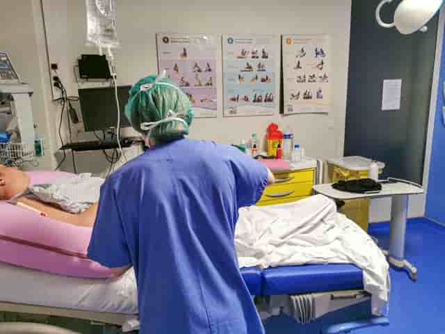 En 2023, 678.000 bébés ont vu le jour dans le pays, soit 6,6% de moins que l'année précédente, ce qui correspond au plus faible nombre de naissances sur un an depuis 1946.