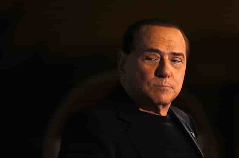 Berlusconi ne pourra pas assister au congrès du PPE à Dublin