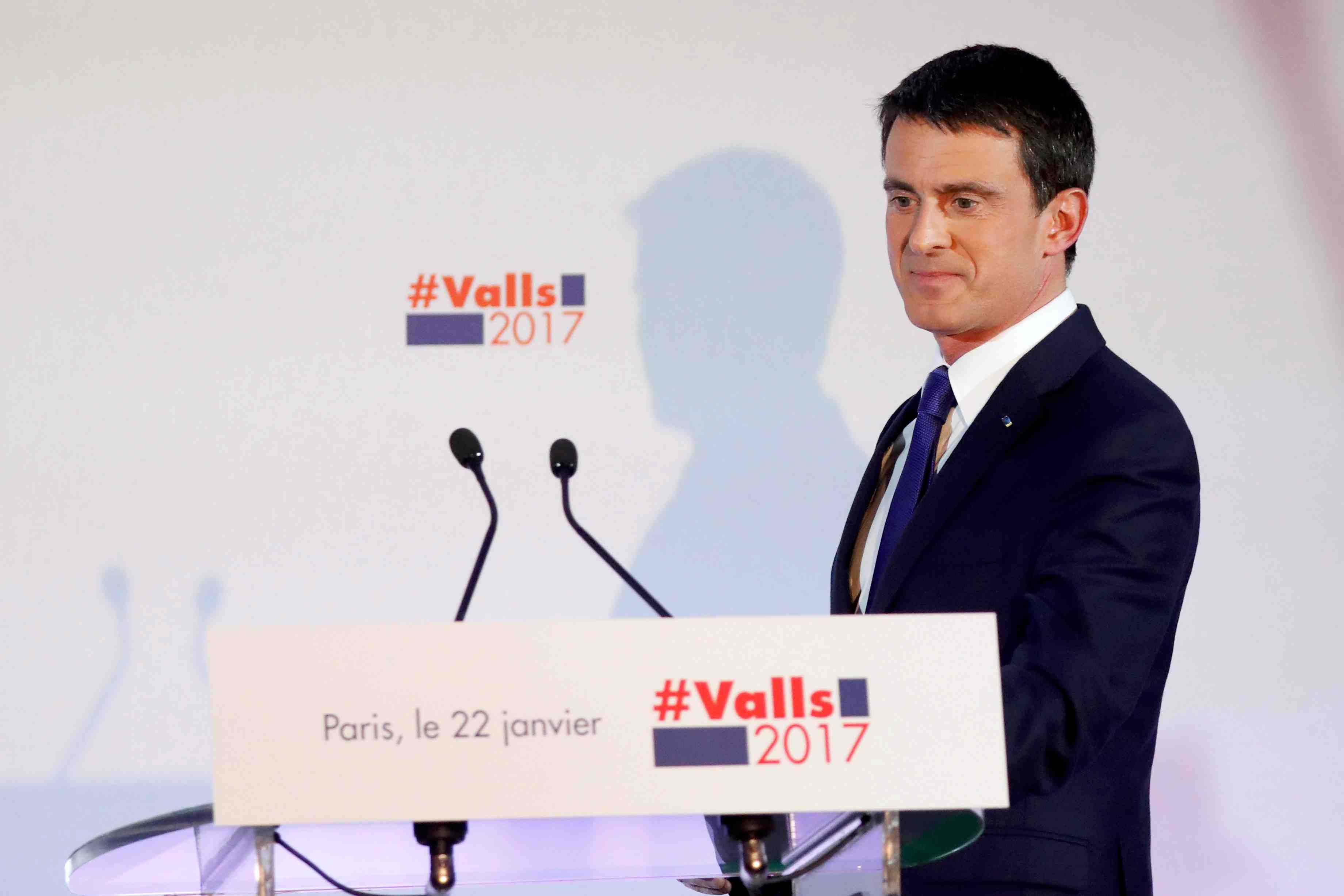 Valls attaque hamon