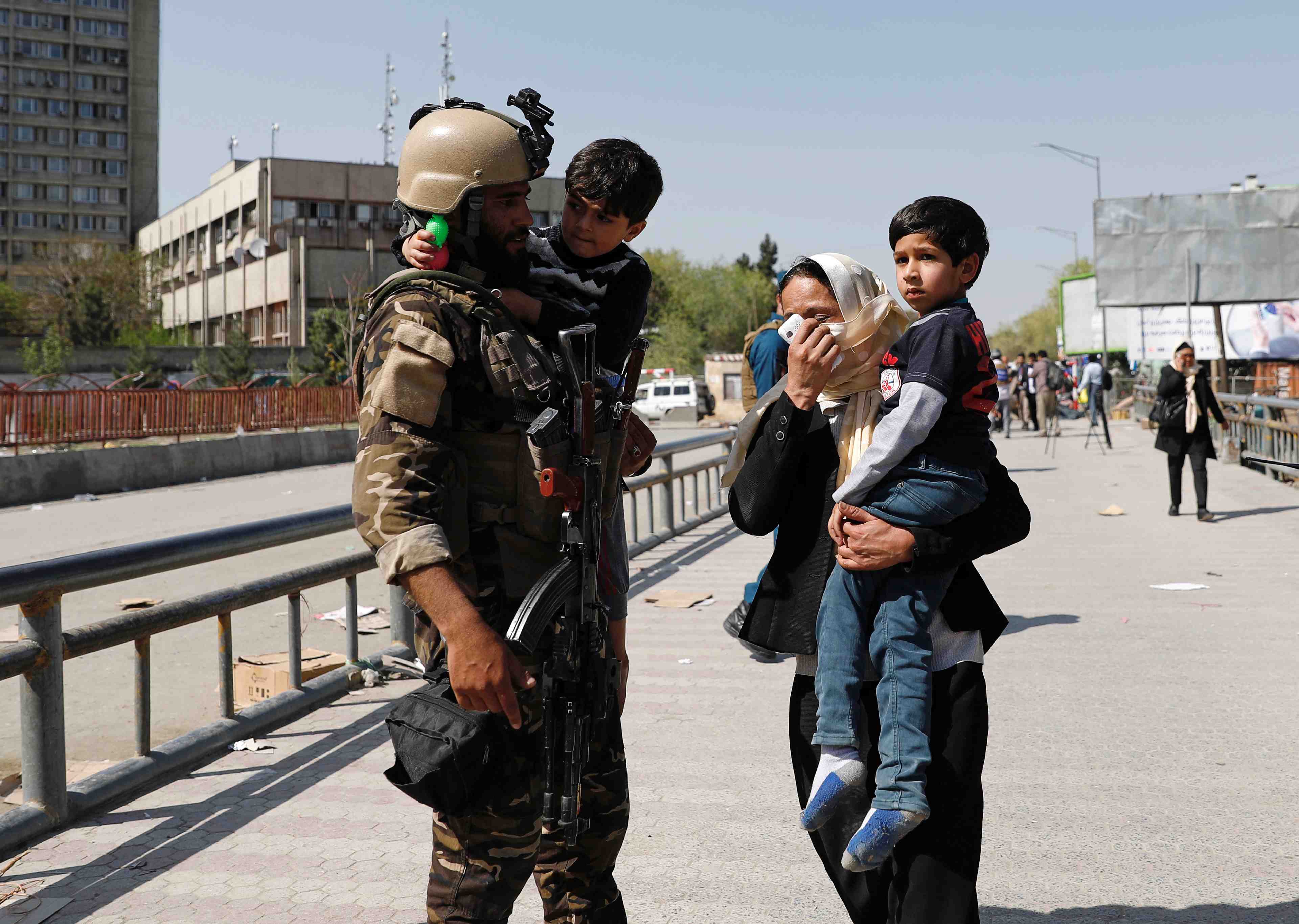 Attaque armee contre un ministere dans le centre de kaboul