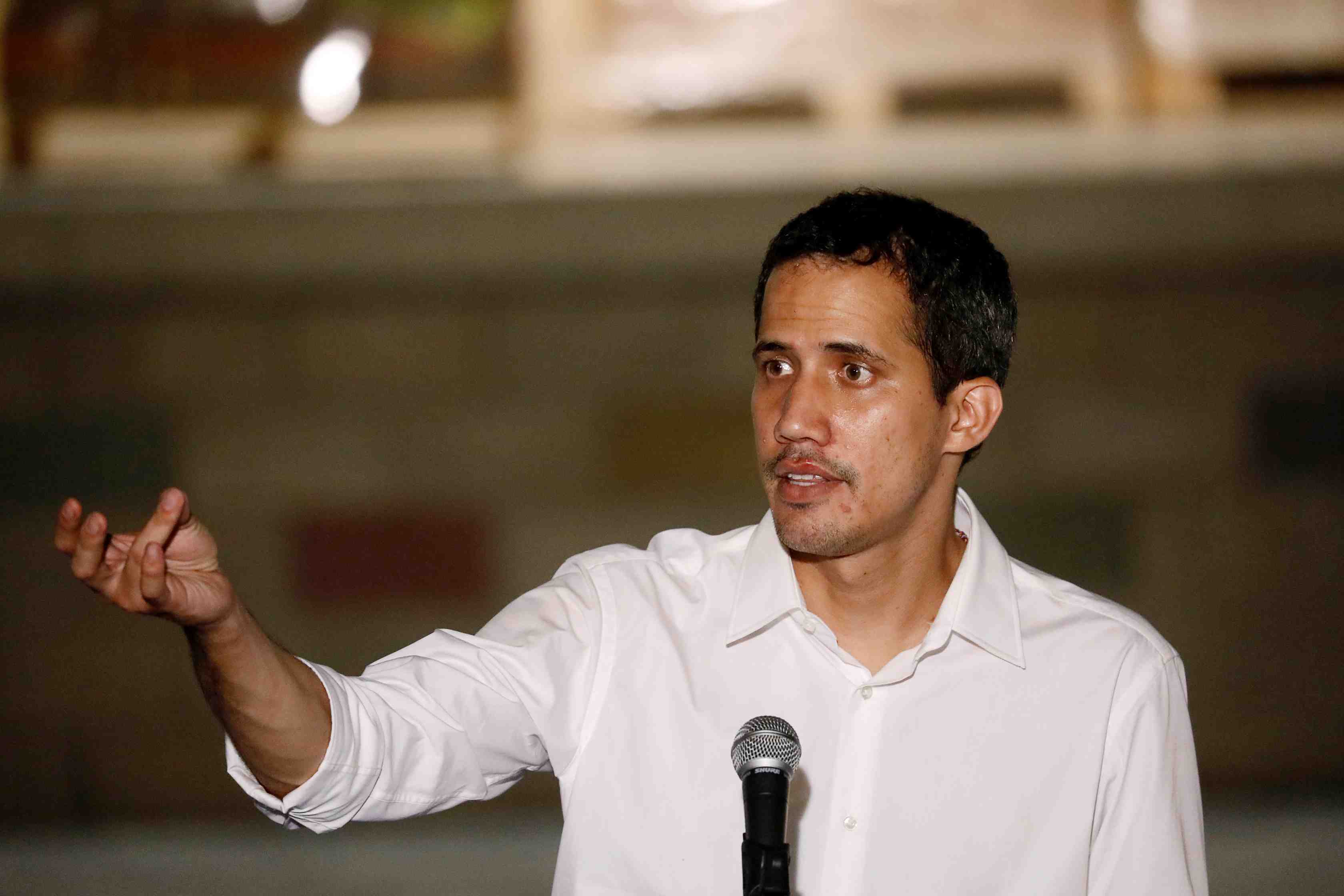 Venezuela: deux morts a la frontiere avec le bresil, guaido en colombie