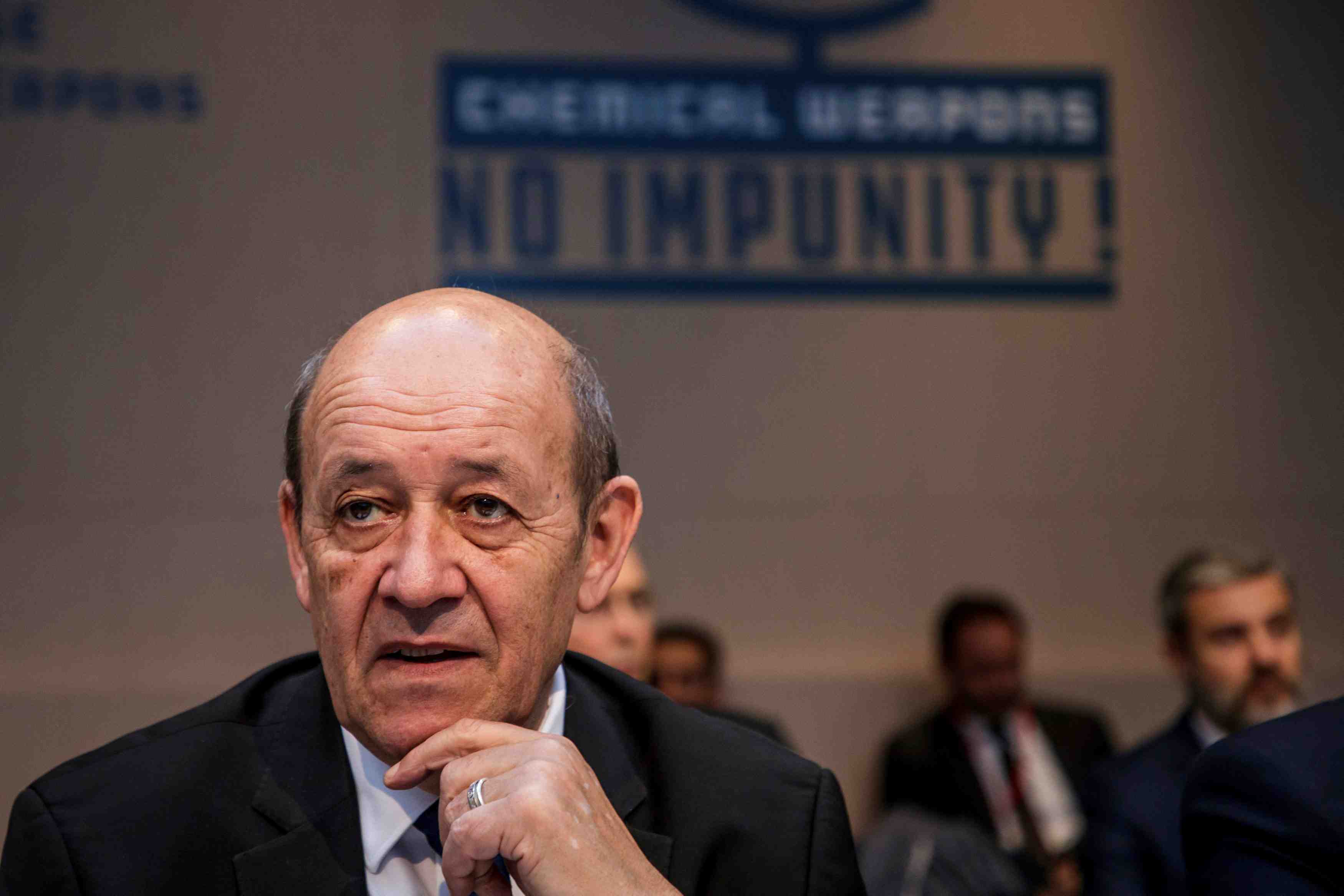 L'accord sur le nucleaire iranien n'est pas mort, dit le drian