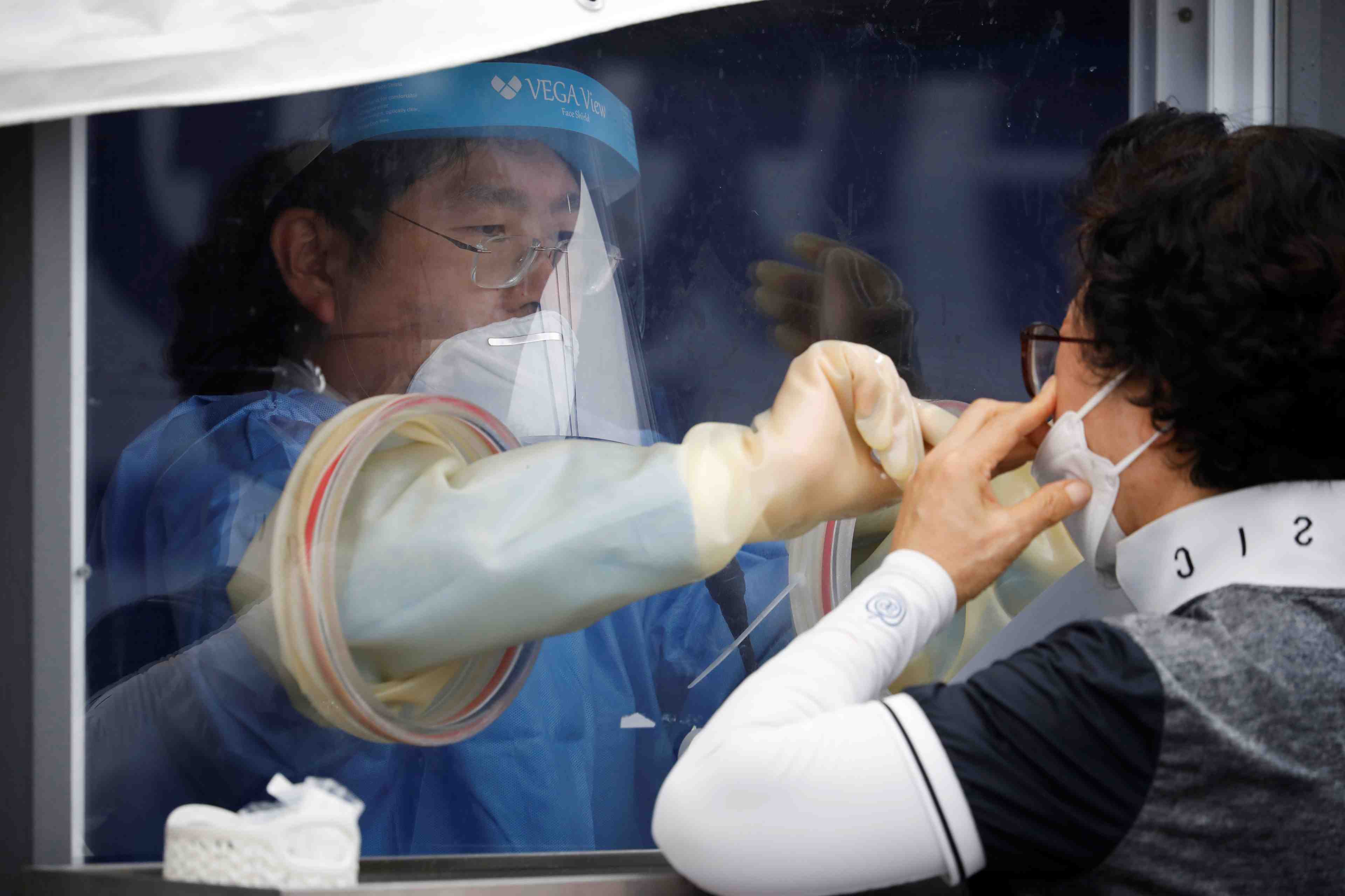 Coronavirus: seoul ordonne aux medecins de lever la greve face a la hausse des cas