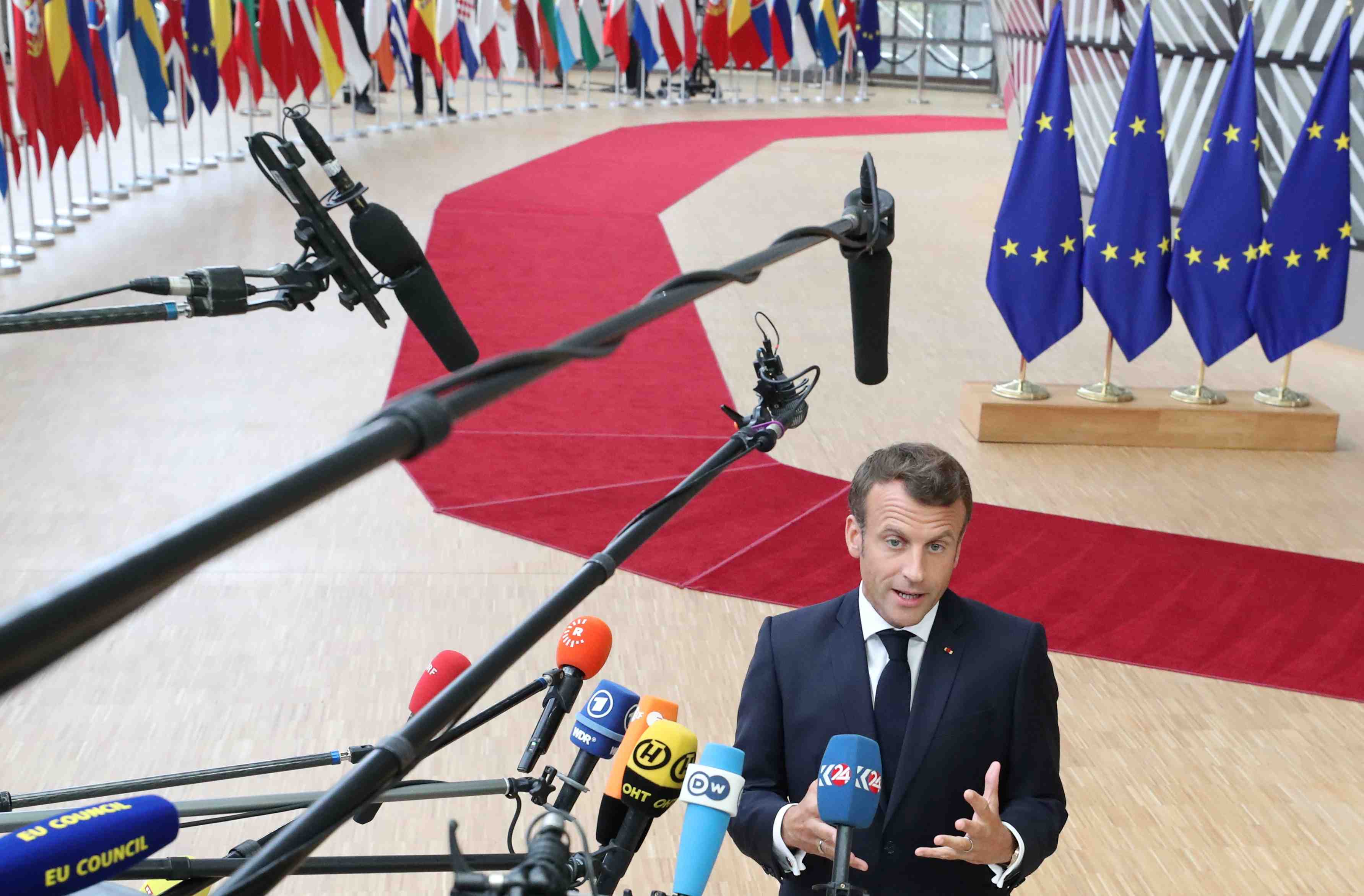 Ue: les nominations ? pas un match france-allemagne, dit macron