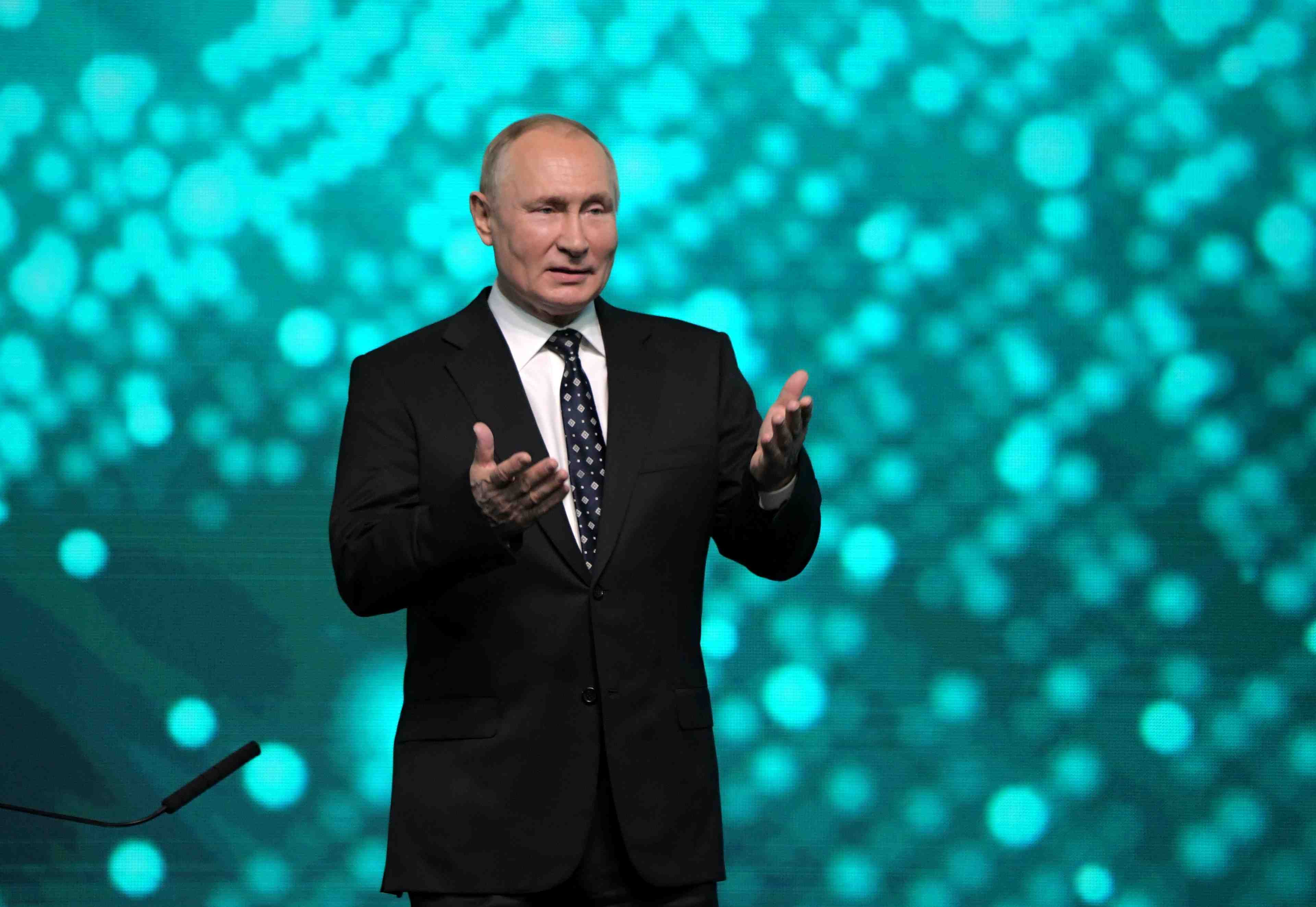 Russie: poutine table sur une croissance de 4,7% en 2021