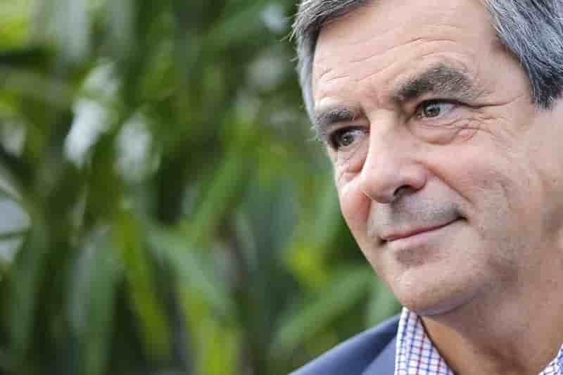 Fillon differe de sarkozy sur les baisses d'impots