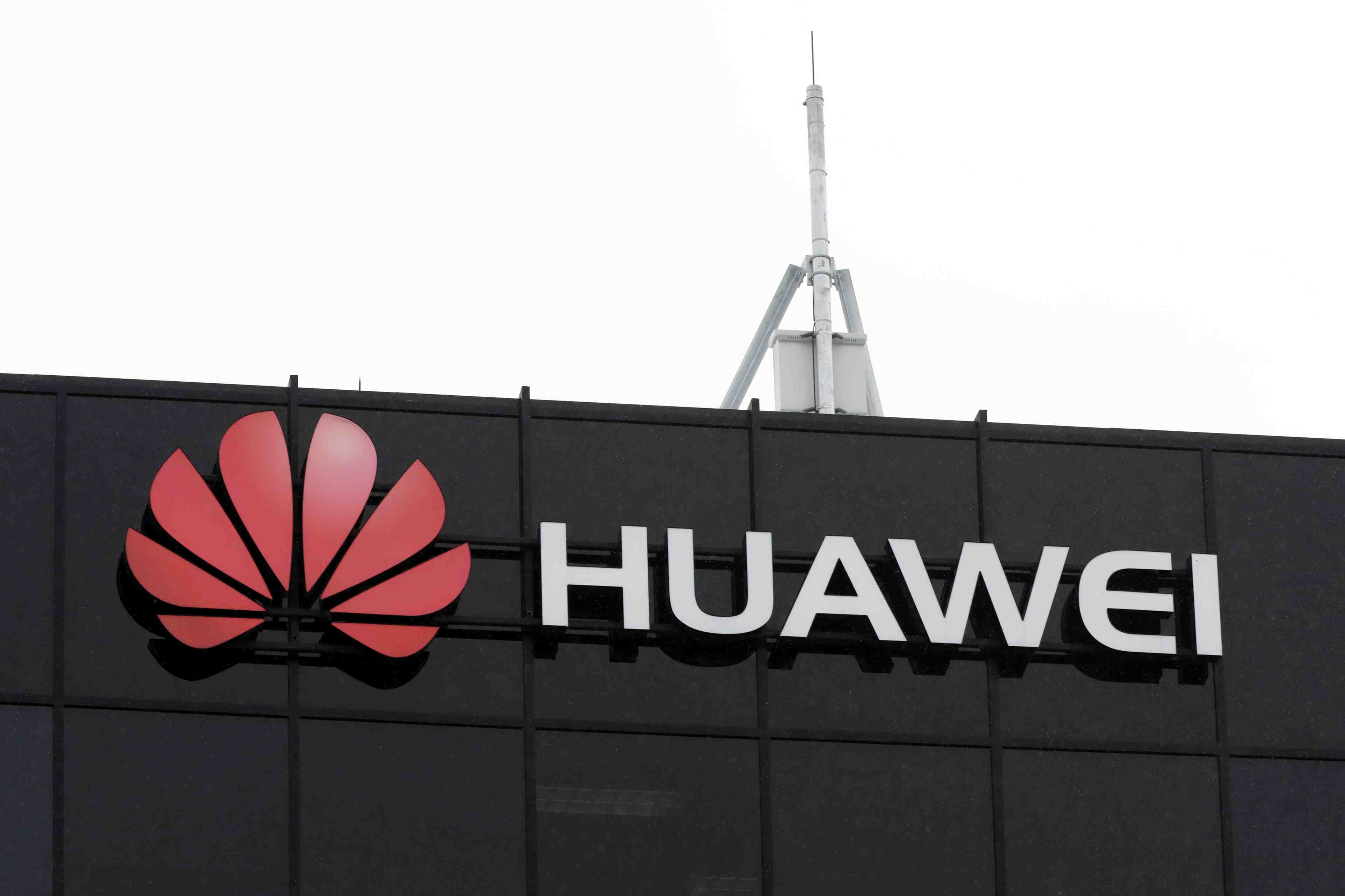 Huawei et zte vont etre exclus des marches publics japonais