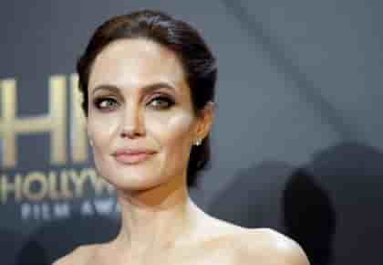 Angelina jolie a subi une ablation des ovaires