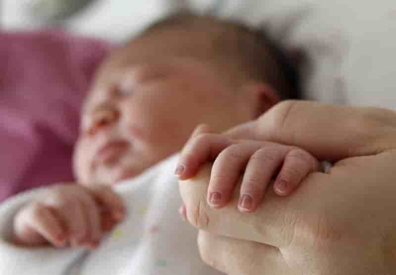 La cour de cassation favorable a l'inscription des enfants nes par gpa a l'etat civil