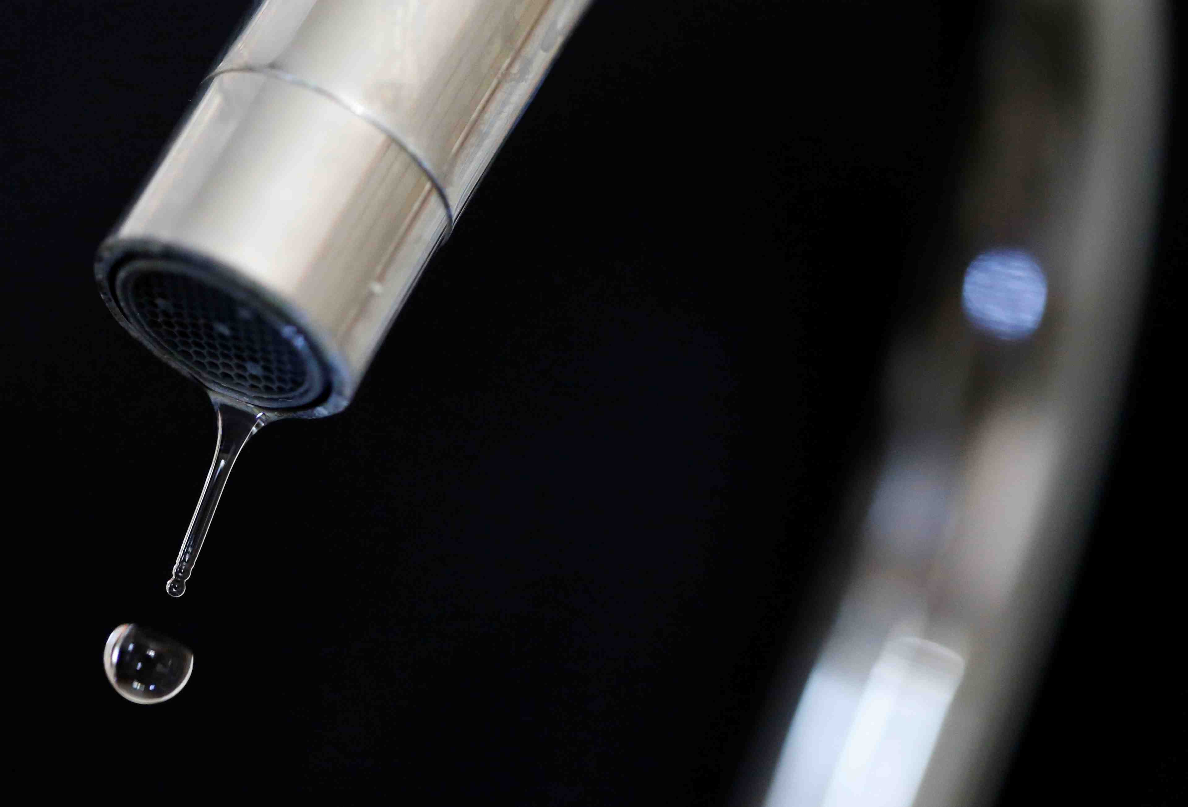 Le gouvernement veut faire des economies d'eau