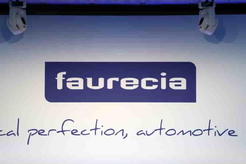 Faurecia vise 30 milliards d'euros de ca en 2025 avec le cockpit du futur