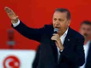 Erdogan deplore le peu de soutien des occidentaux apres le putsch