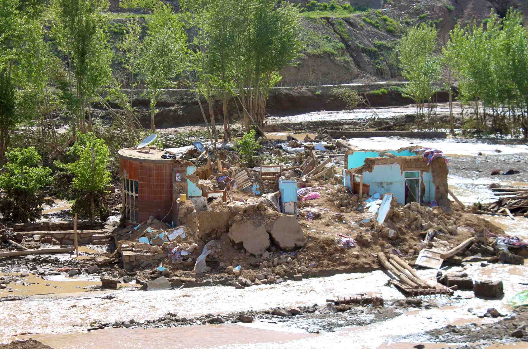 A la suite de fortes pluies et d'inondations dans le nord de l'afghanistan