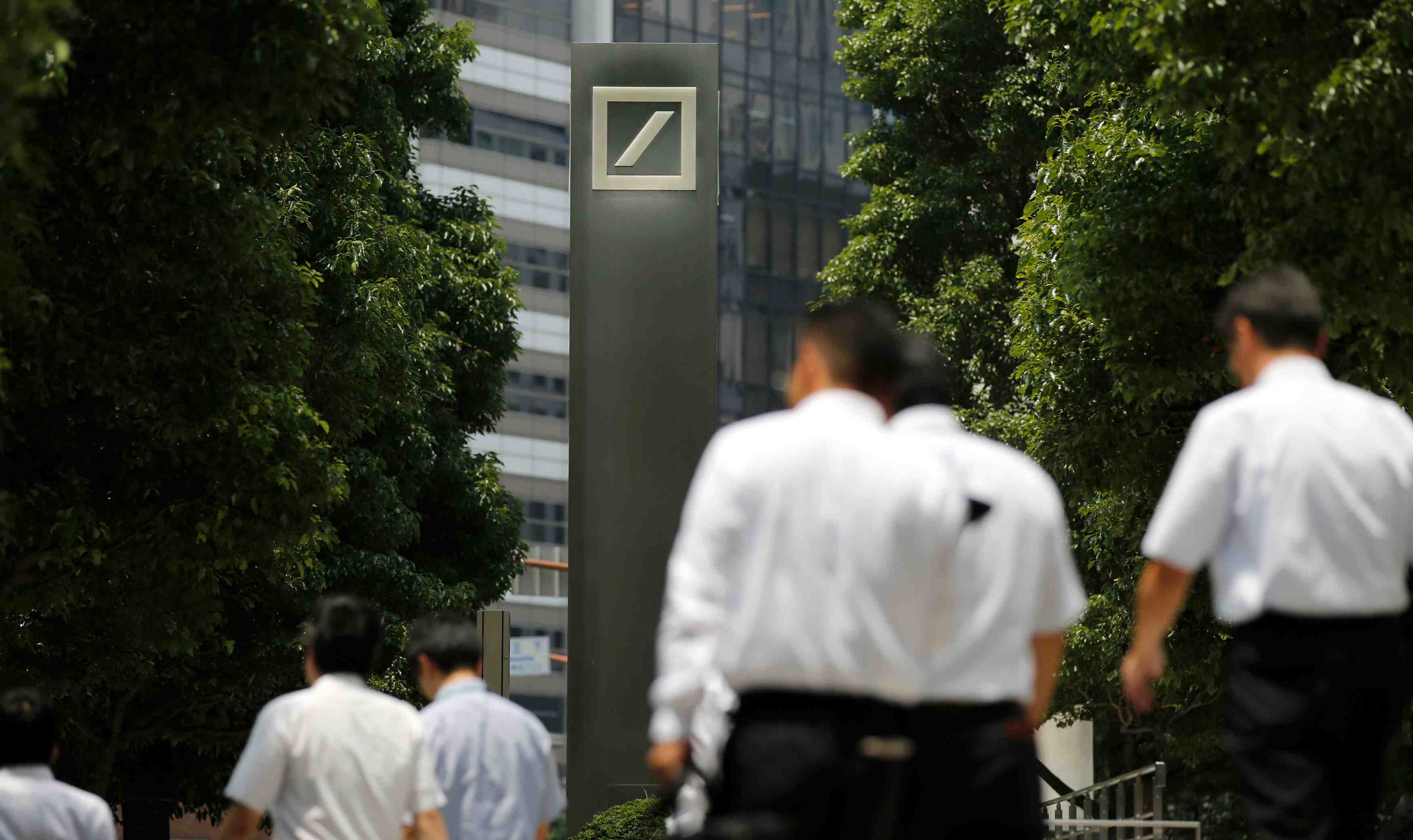 Deutsche bank, a suivre a la bourse de francfort