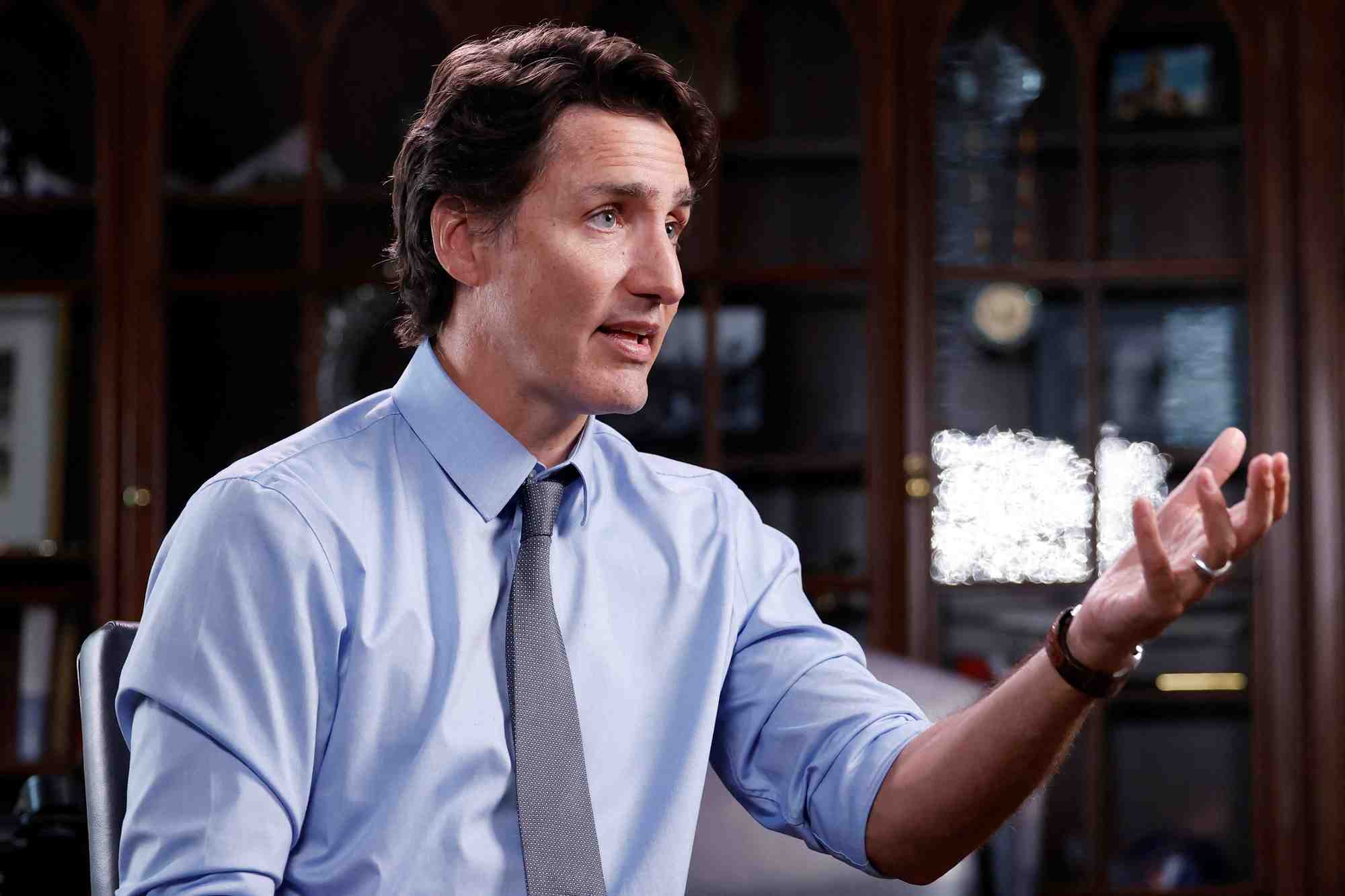 Le premier ministre du canada, justin trudeau, s'exprime lors d'une interview a ottawa