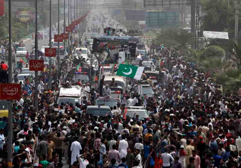 Deux marches antigouvernementales entrent dans Islamabad