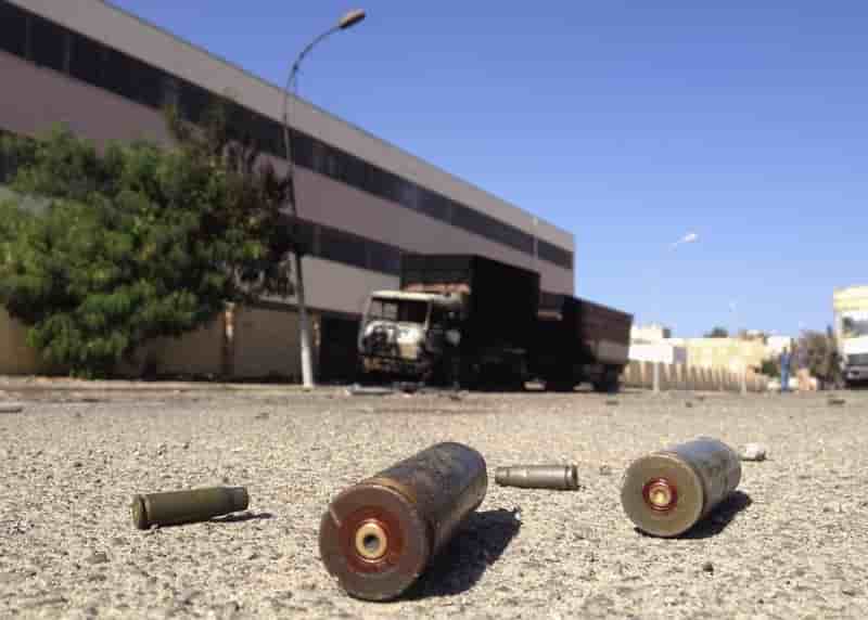 Violents combats près de la zone portuaire de Benghazi en Libye