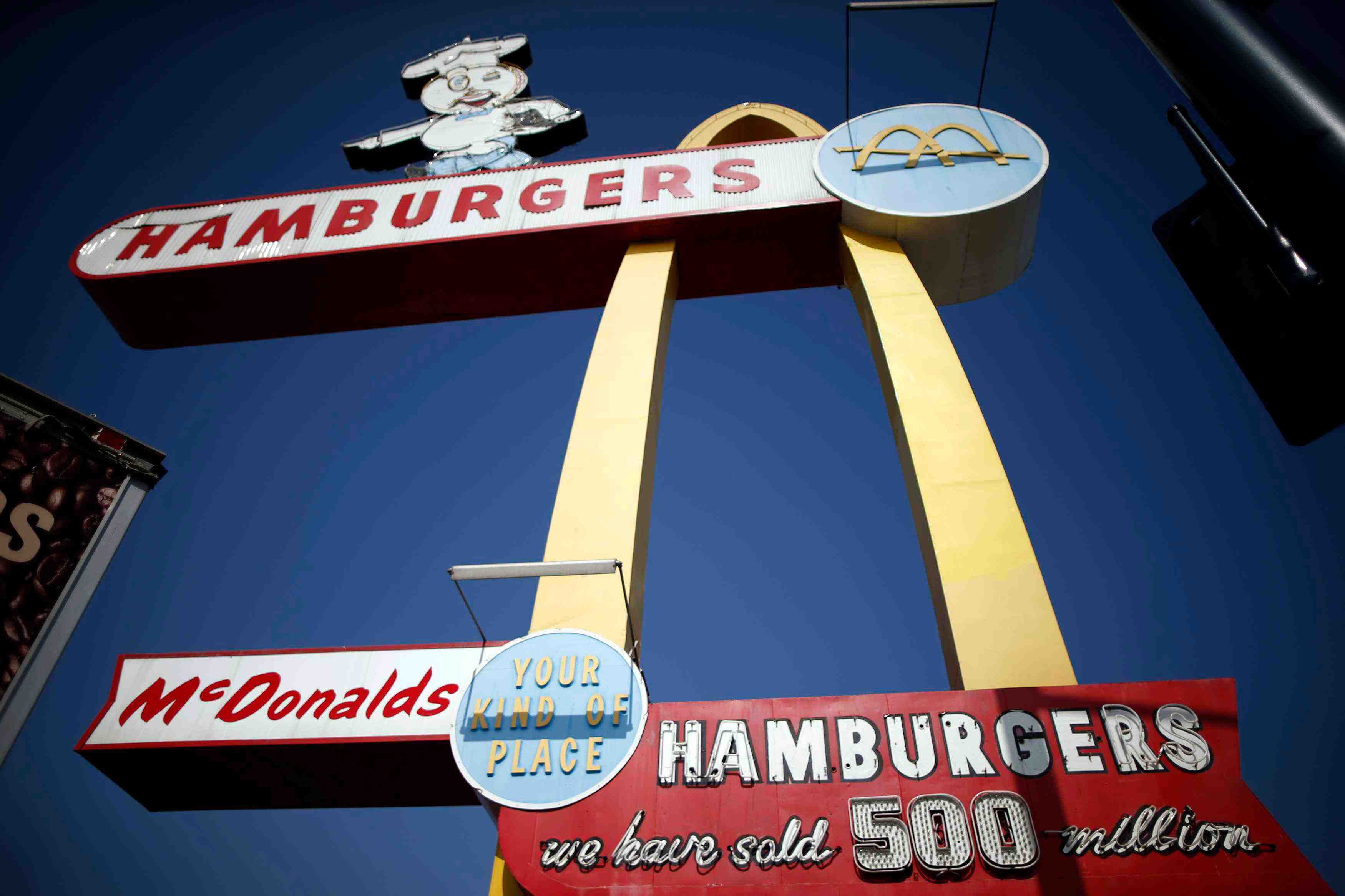 Les ventes de mcdonald's reculent plus qu'attendu