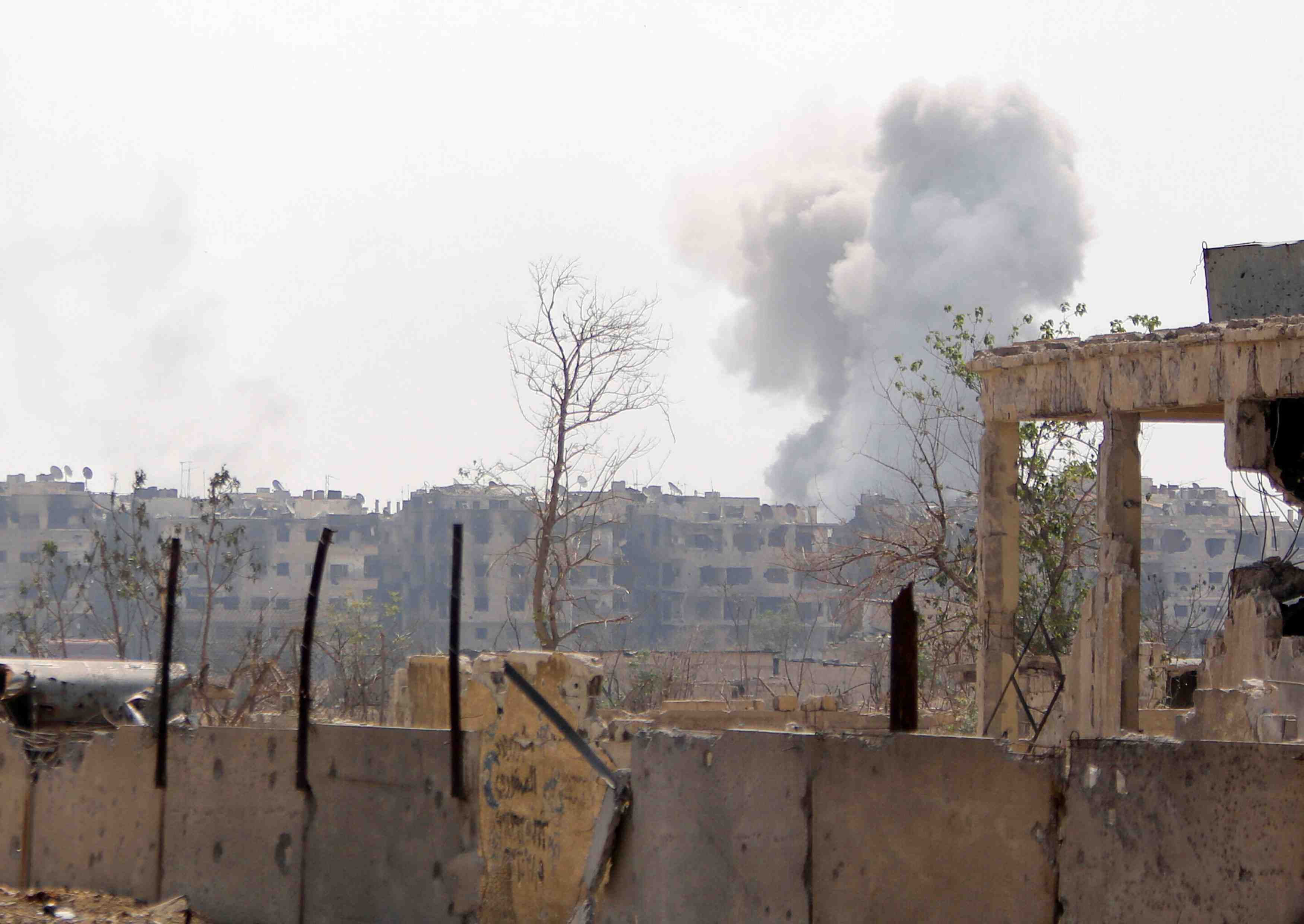 Syrie: l'etau se resserre autour du camp palestinien de yarmouk