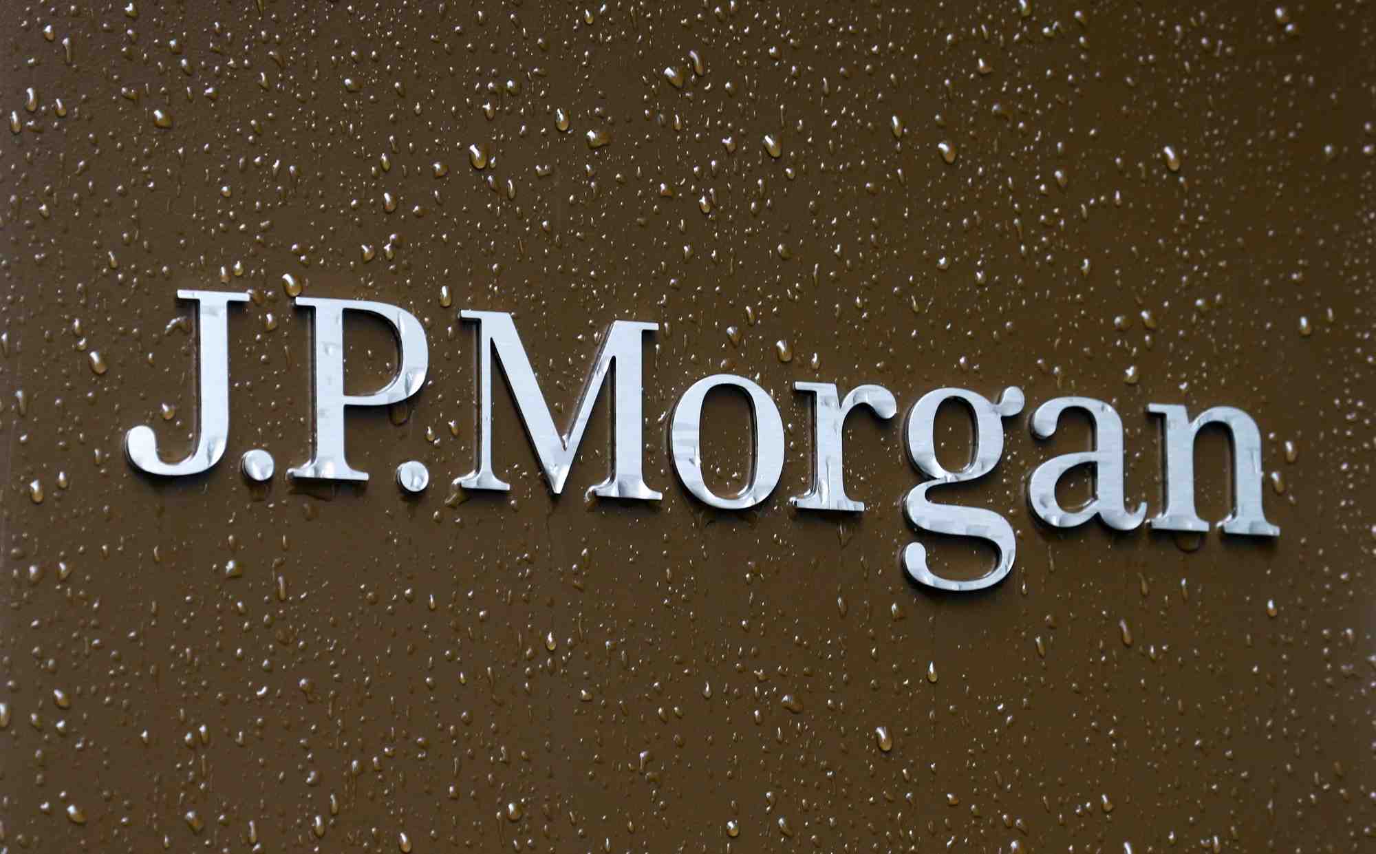 Photo d'archives du logo de j.p. morgan a zurich, en suisse