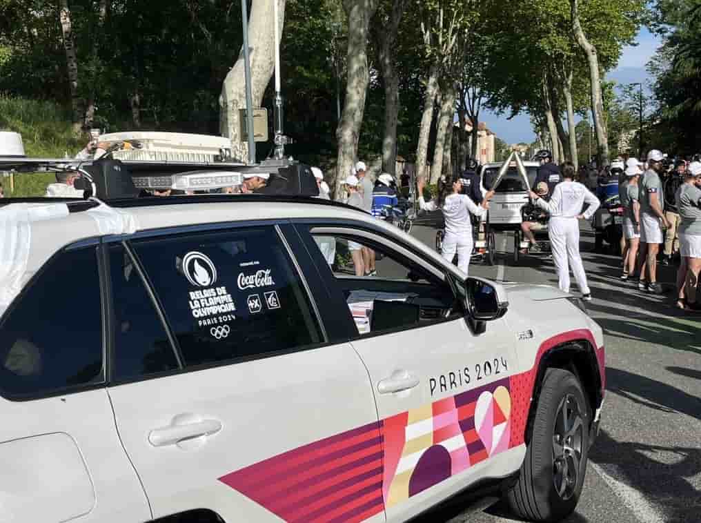 Dome, la technologie nomade de 5G privée commercialisée par Obvios, est installée dans le coffre d'une berline et fonctionne telle une bulle autour de la voiture dans un rayon de 80 mètres.