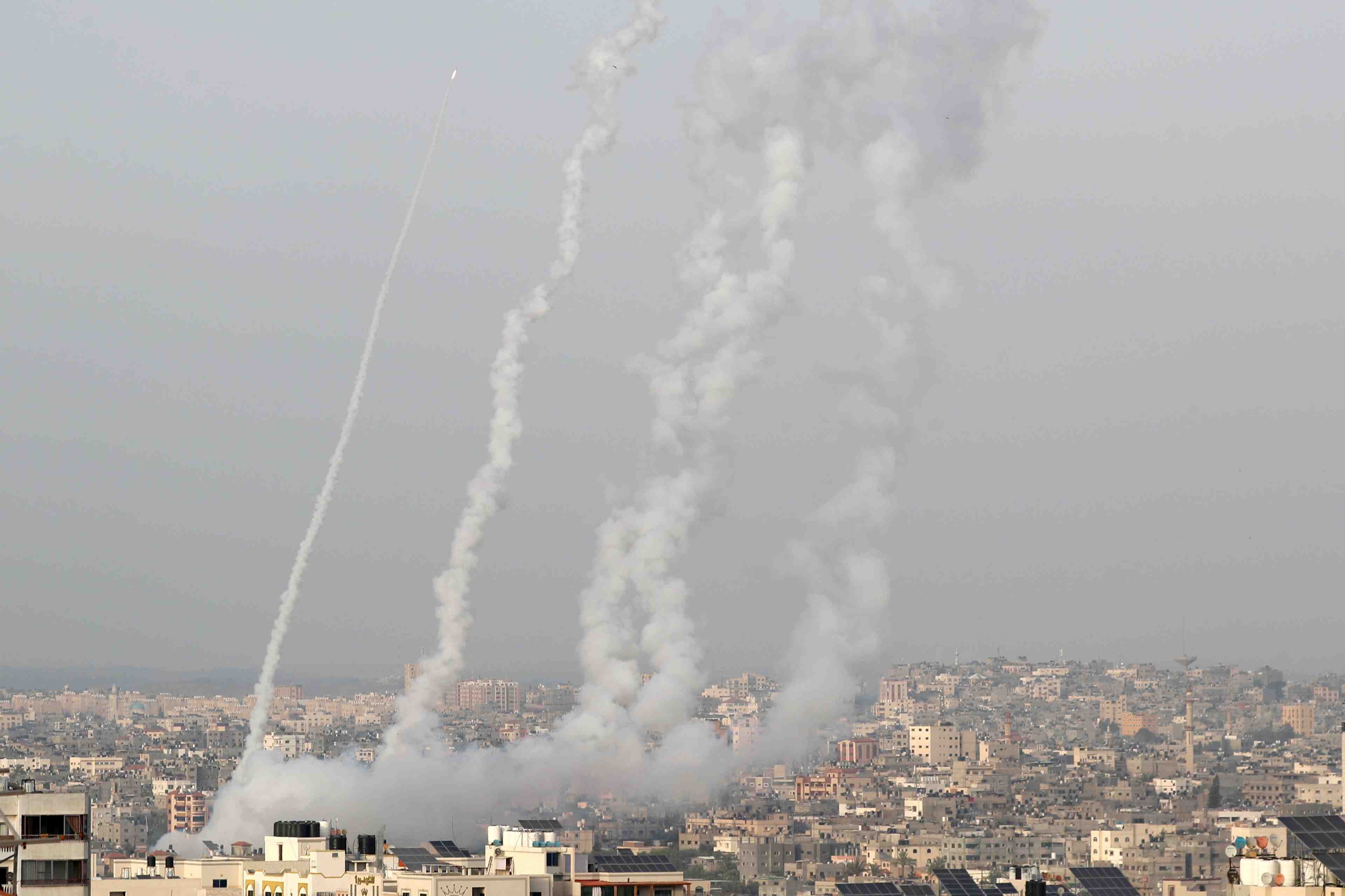 Neuf palestiniens tues dans des raids israeliens sur gaza