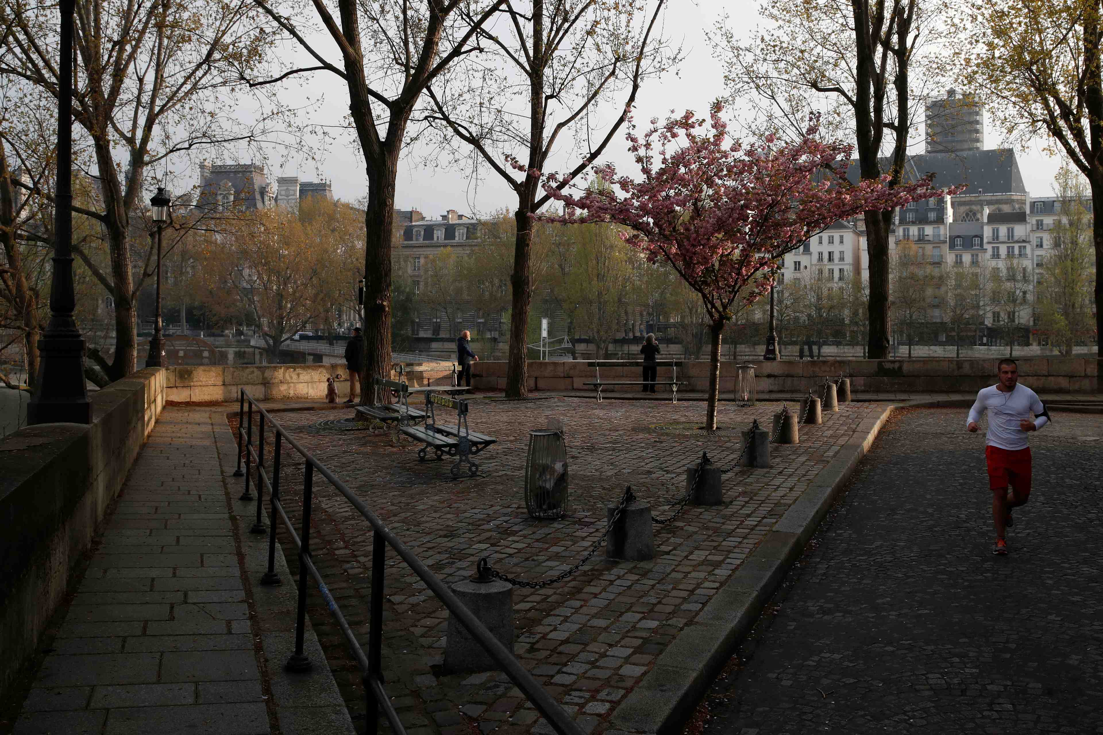 Coronavirus: la pratique sportive interdite entre 10h00 et 19h00 a paris