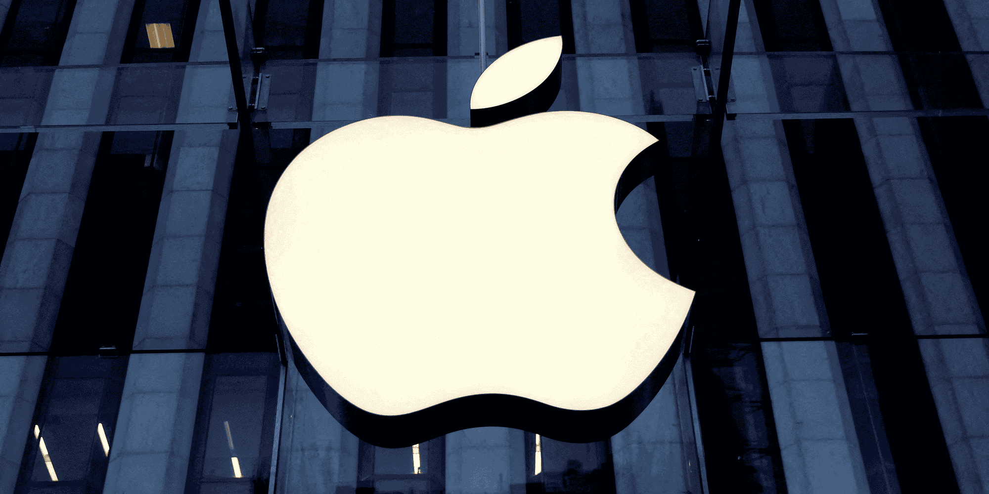 Ces 13 milliards d'euros correspondent aux bénéfices tirés d'un traitement fiscal favorable entre 2003 et 2014 en Irlande, où Apple avait rapatrié l'ensemble de ses revenus engrangés en Europe (ainsi qu'en Afrique, au Moyen-Orient et en Inde).