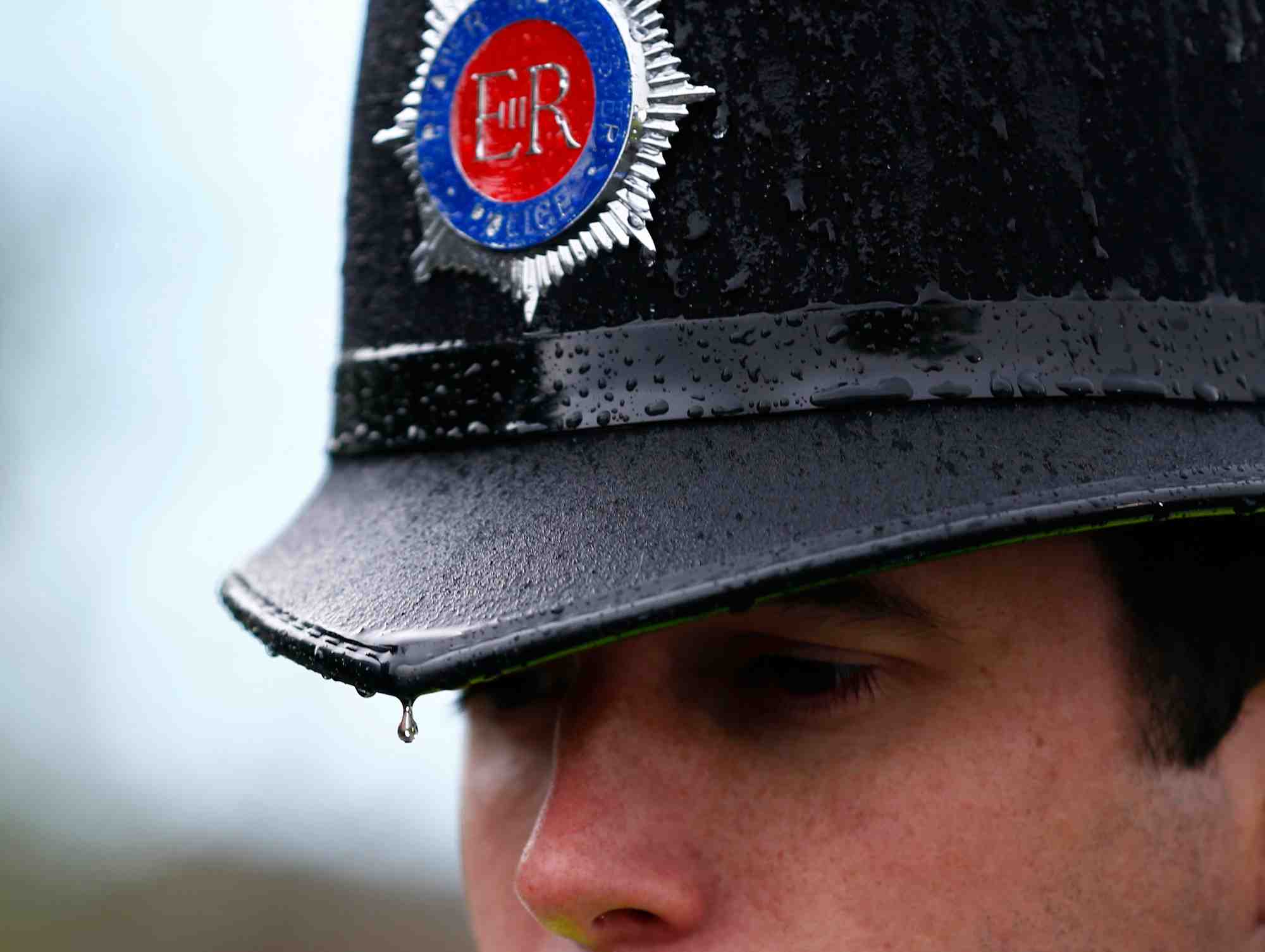 Un officier de police en angleterre
