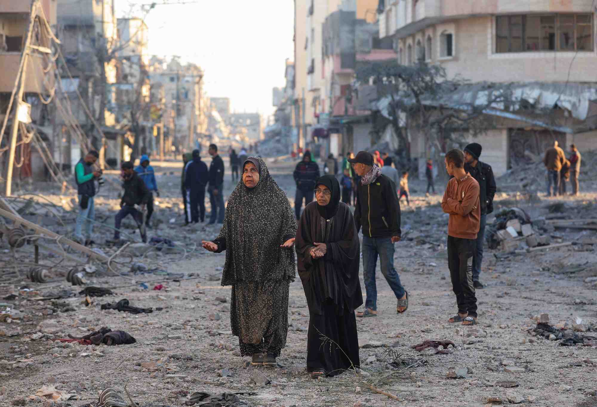 Consequences d'une frappe israelienne sur une maison a nuseirat, dans le centre de la bande de gaza