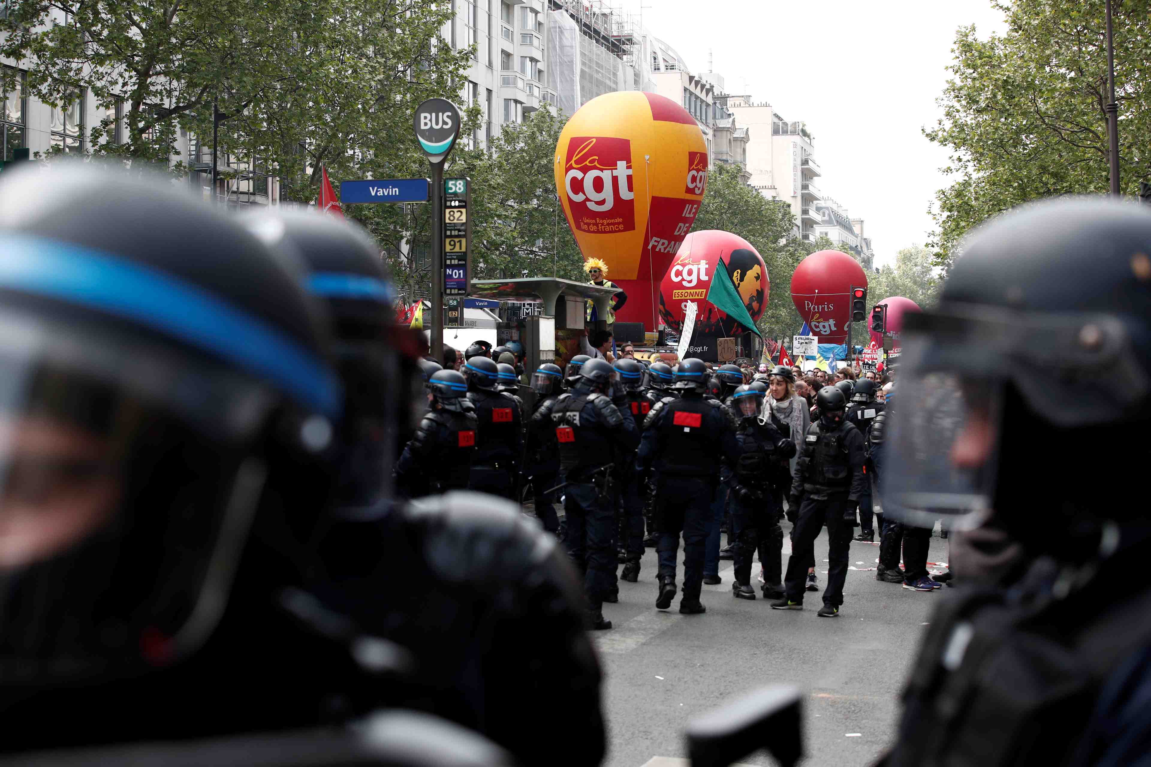 La cgt denonce une "repression inouie" lors de son defile a paris