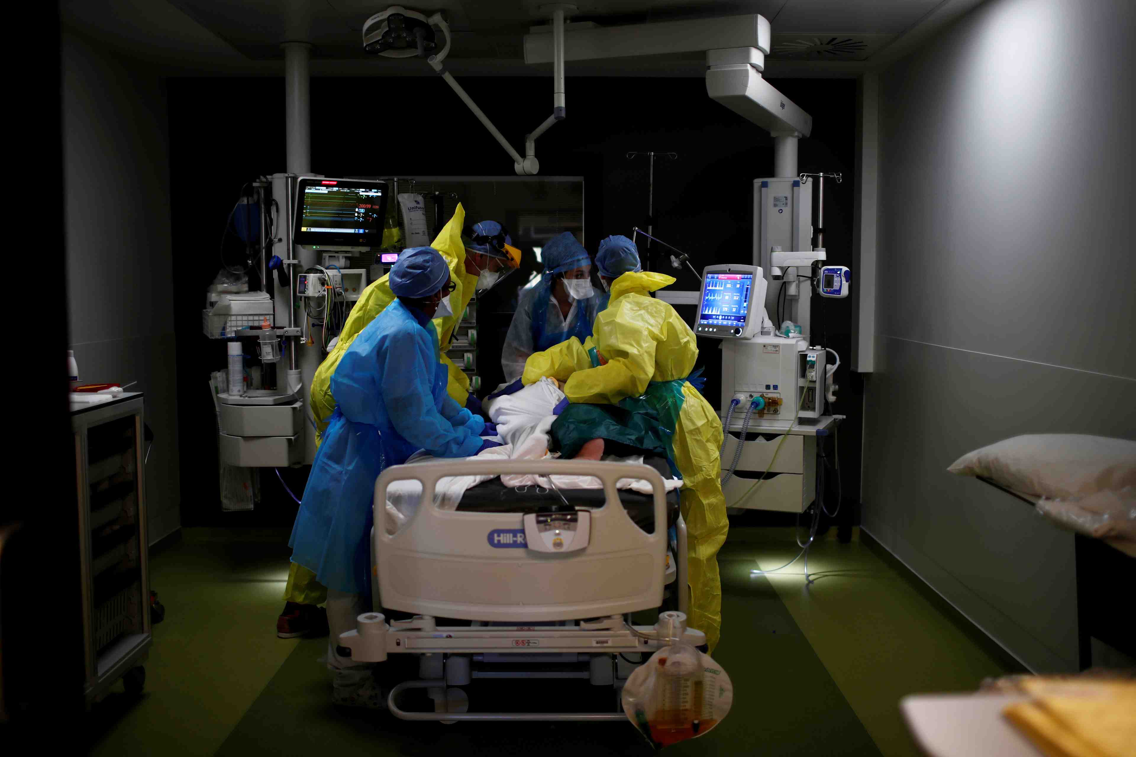 Coronavirus: encore plus de 500 morts en un jour en france mais les cas graves baissent