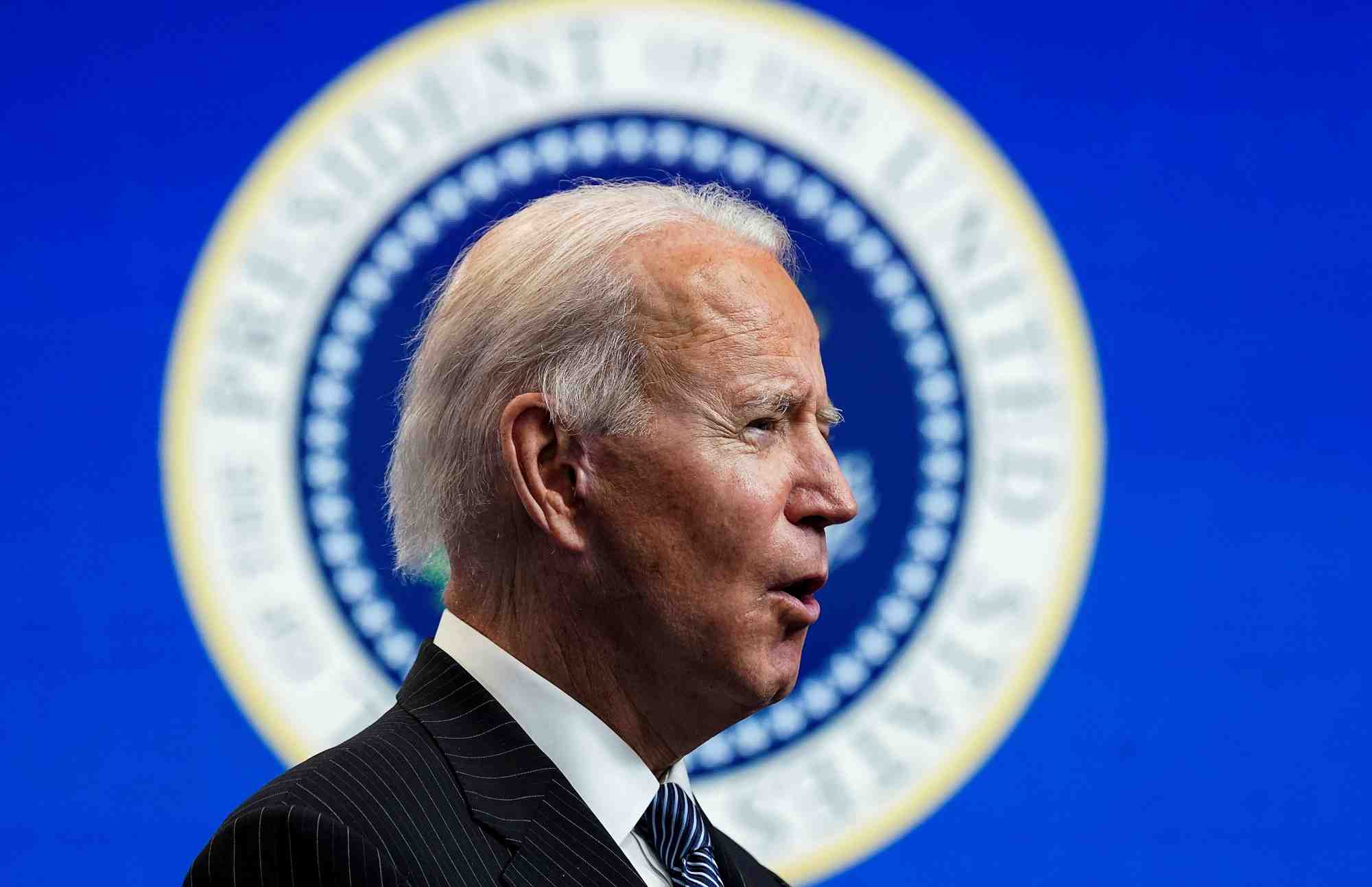 Premier entretien entre biden et poutine depuis l'investiture