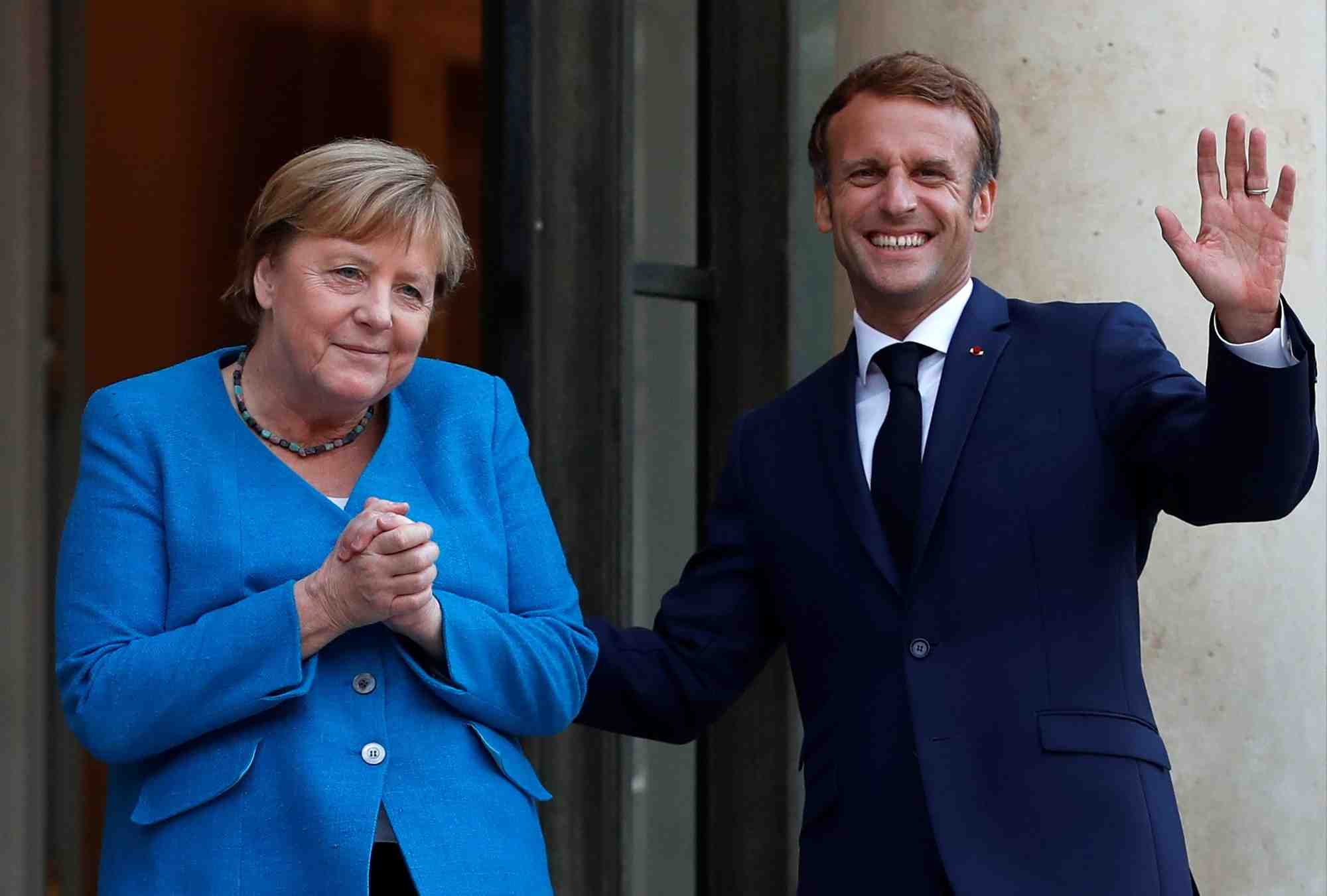 Macron et merkel promettent de cooperer jusqu'a la formation du prochain gouvernement allemand