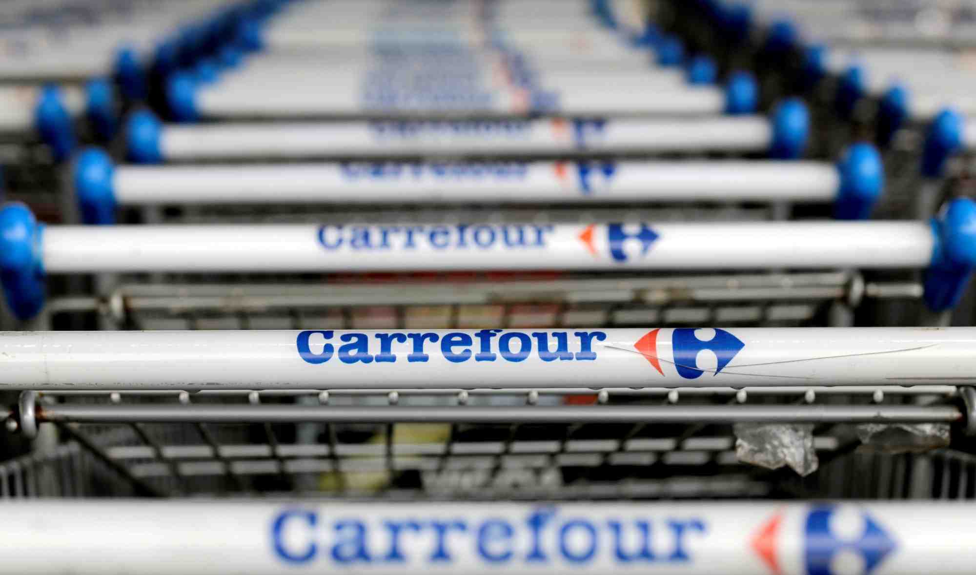 Uber et carrefour etendent leur partenariat dans la livraison de courses