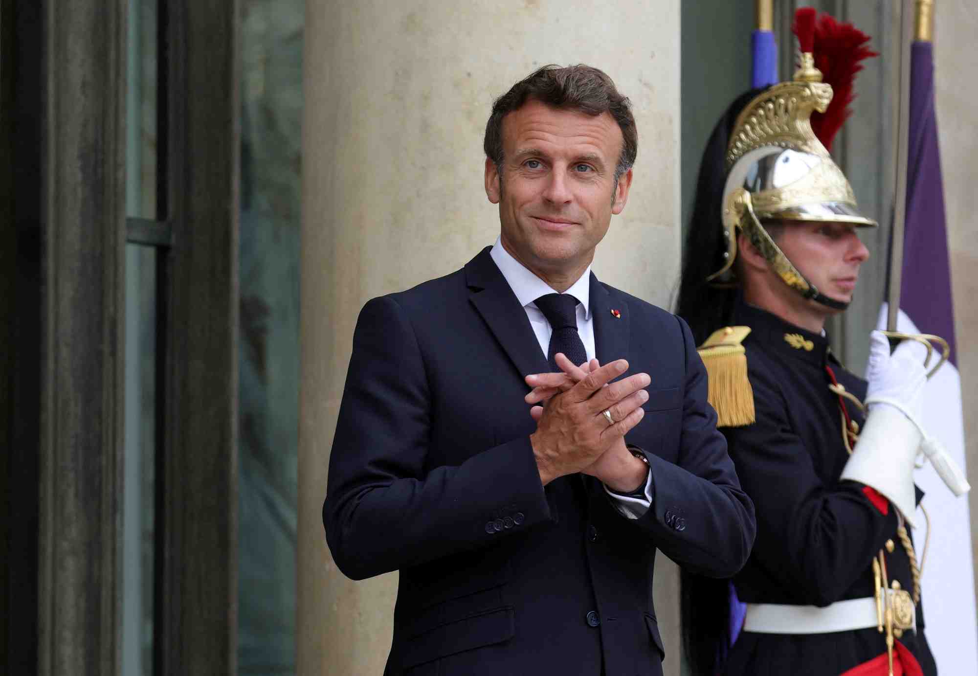La complicite entre la junte malienne et le groupe wagner inefficaces contre le terrorisme, selon macron
