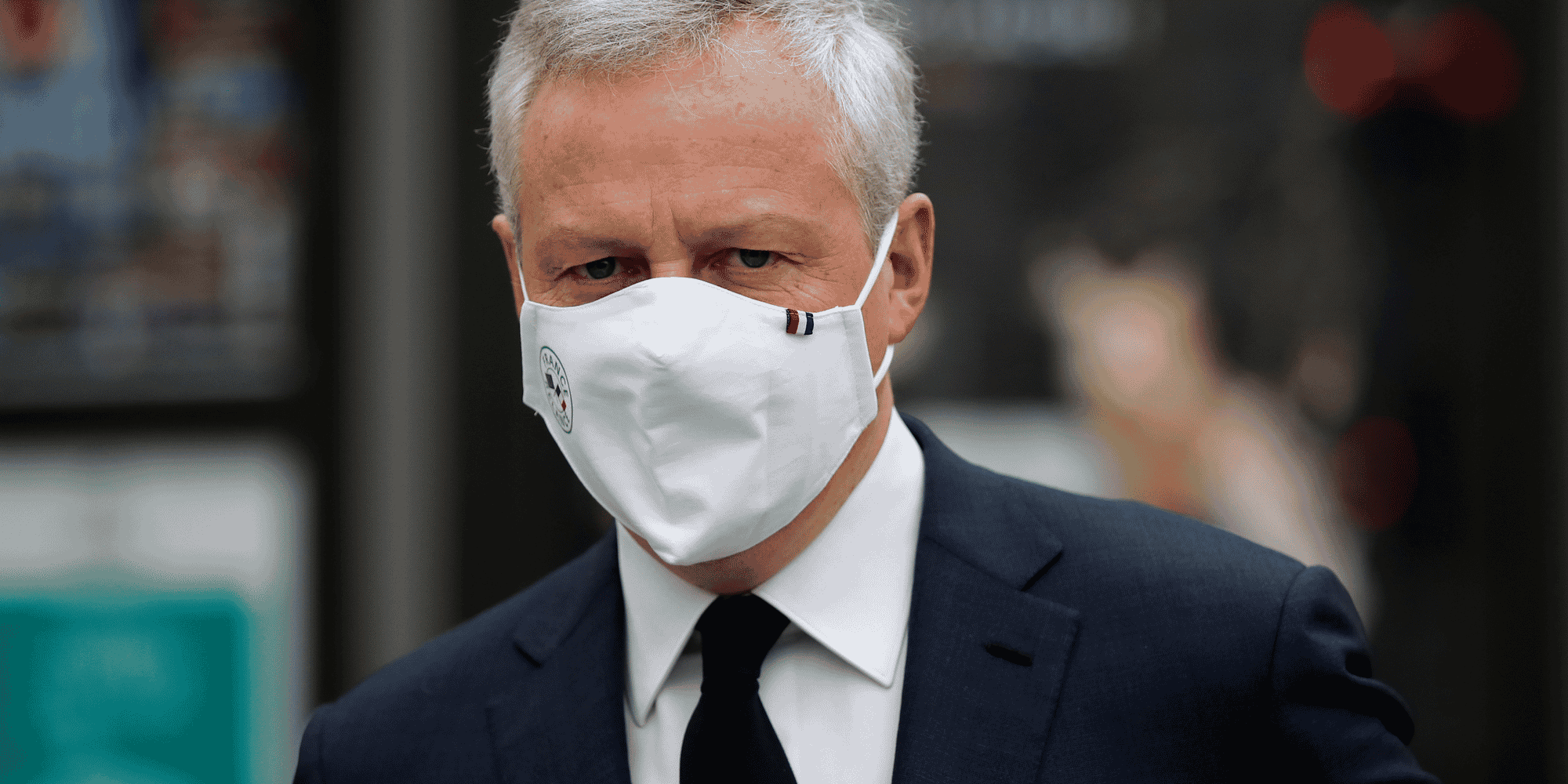 France: le deficit public attendu a 9,4% cette annee, dit le maire