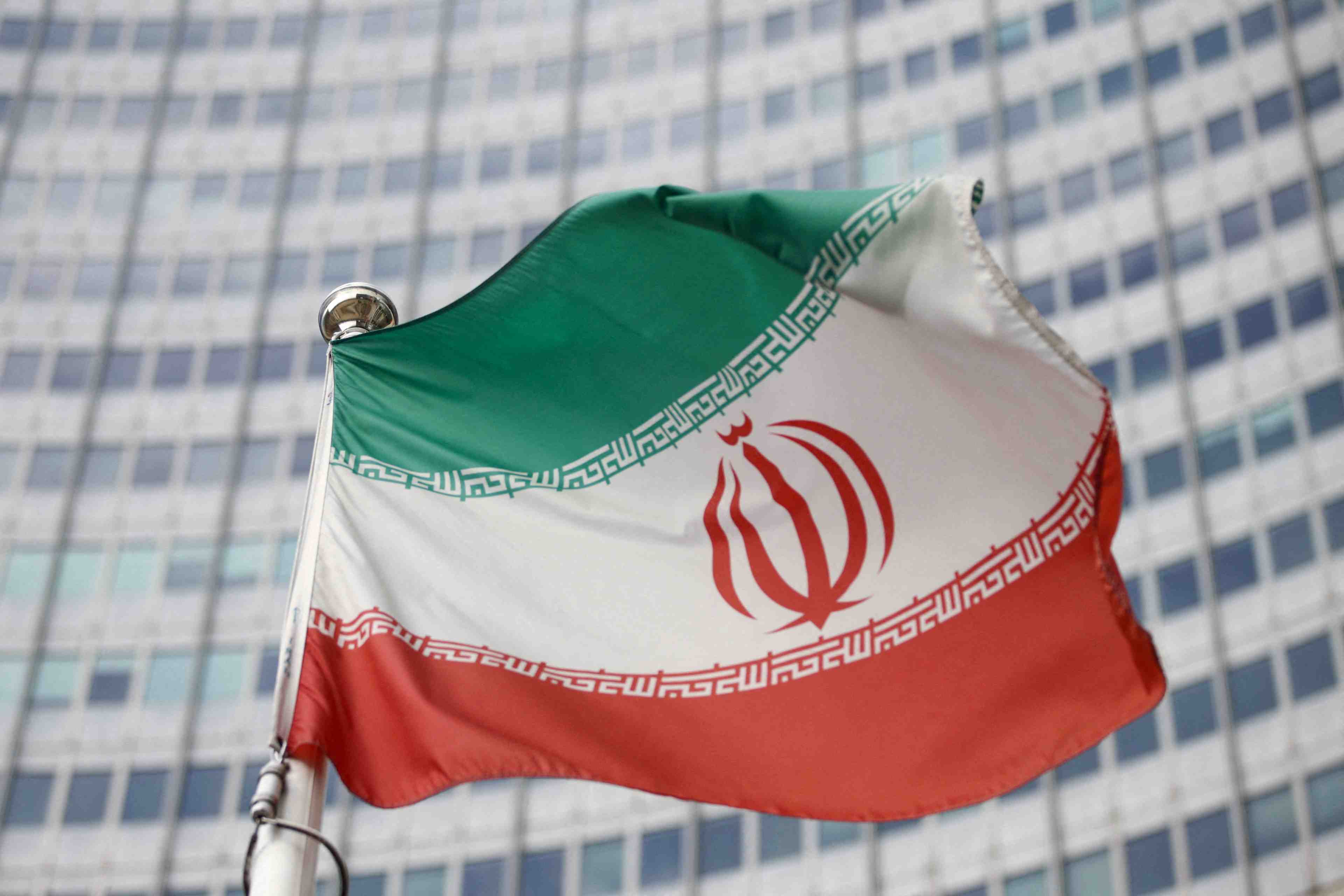 Nucleaire: l'iran juge un accord a portee de main, critique "l'interference" russe